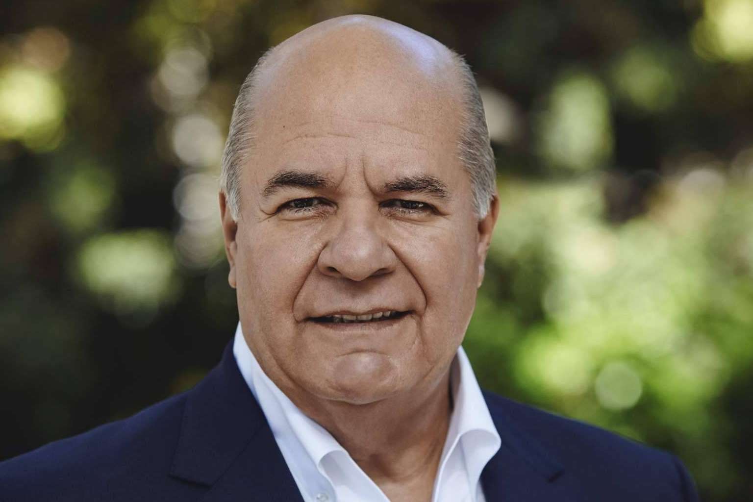 Julio Ligorría, el ex embajador con vocación de asesor político