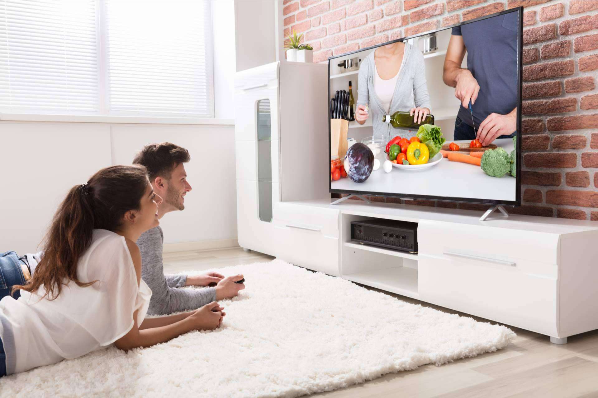Garantía de 6 meses en la reparación inmediata a domicilio de televisores, con Servitec