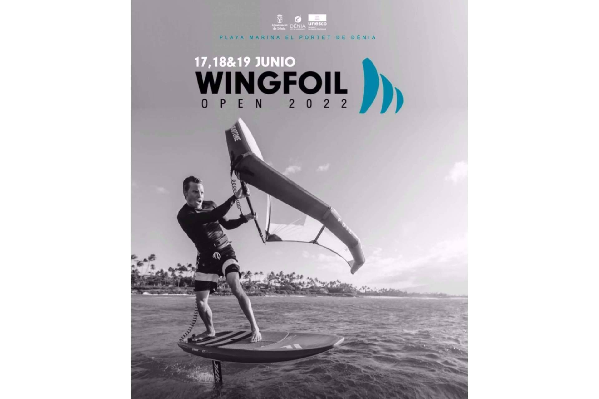 Joaquín Molpeceres con el primer open autonómico de wingfoil en Valencia