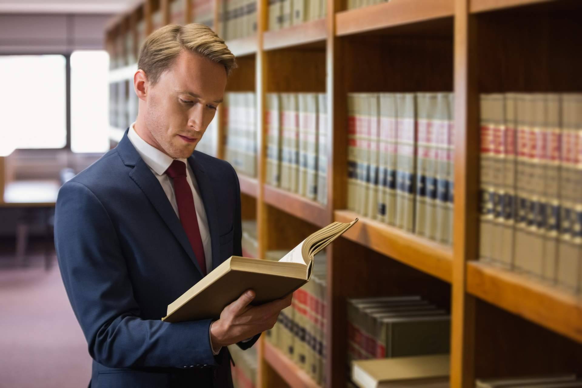 El Derecho y la Toga facilita a estudiantes y profesionales la comprensión del mundo legal