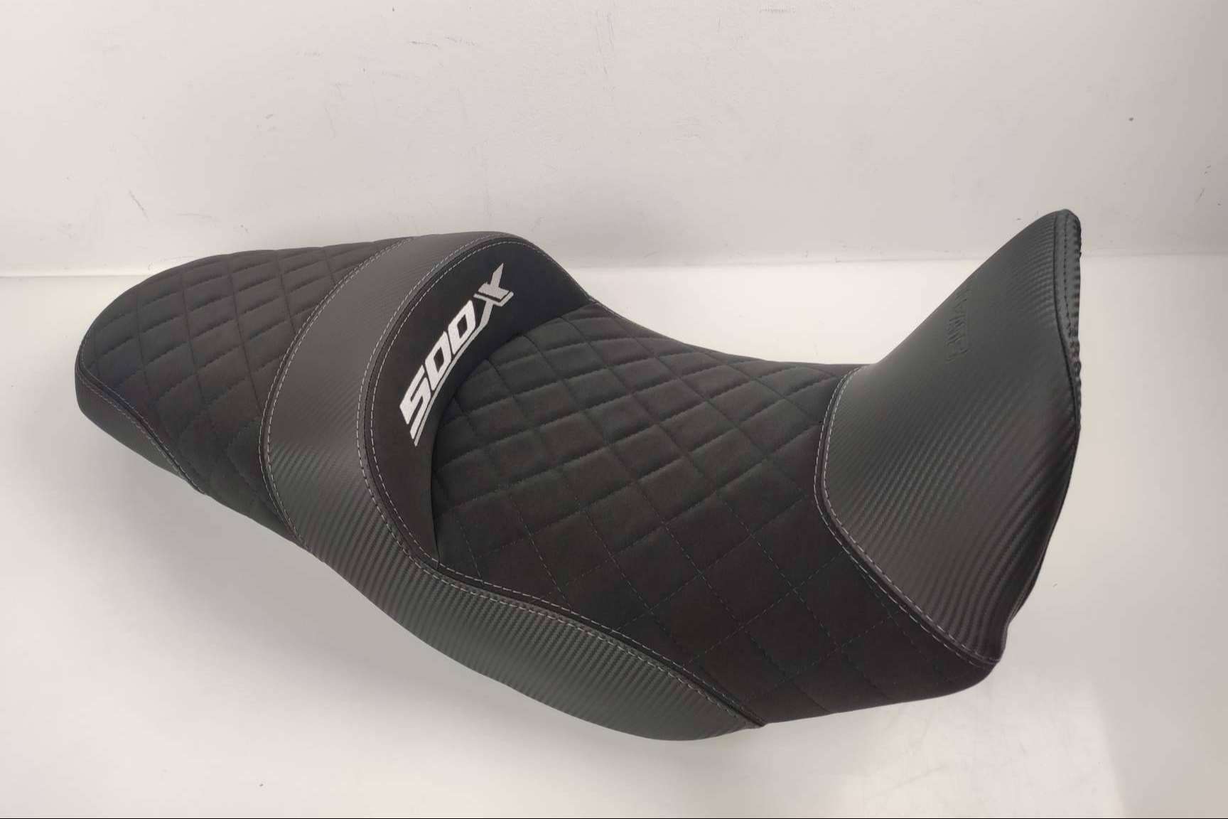 JM - FUNDAS ofrece asiento de moto confort