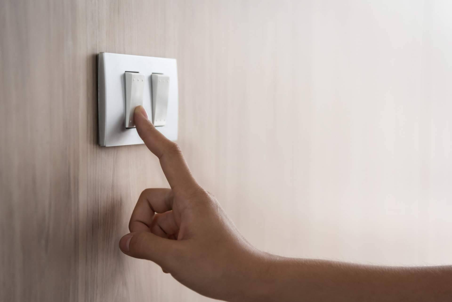Consumir la luz durante el día en vez de en horario nocturno es conveniente