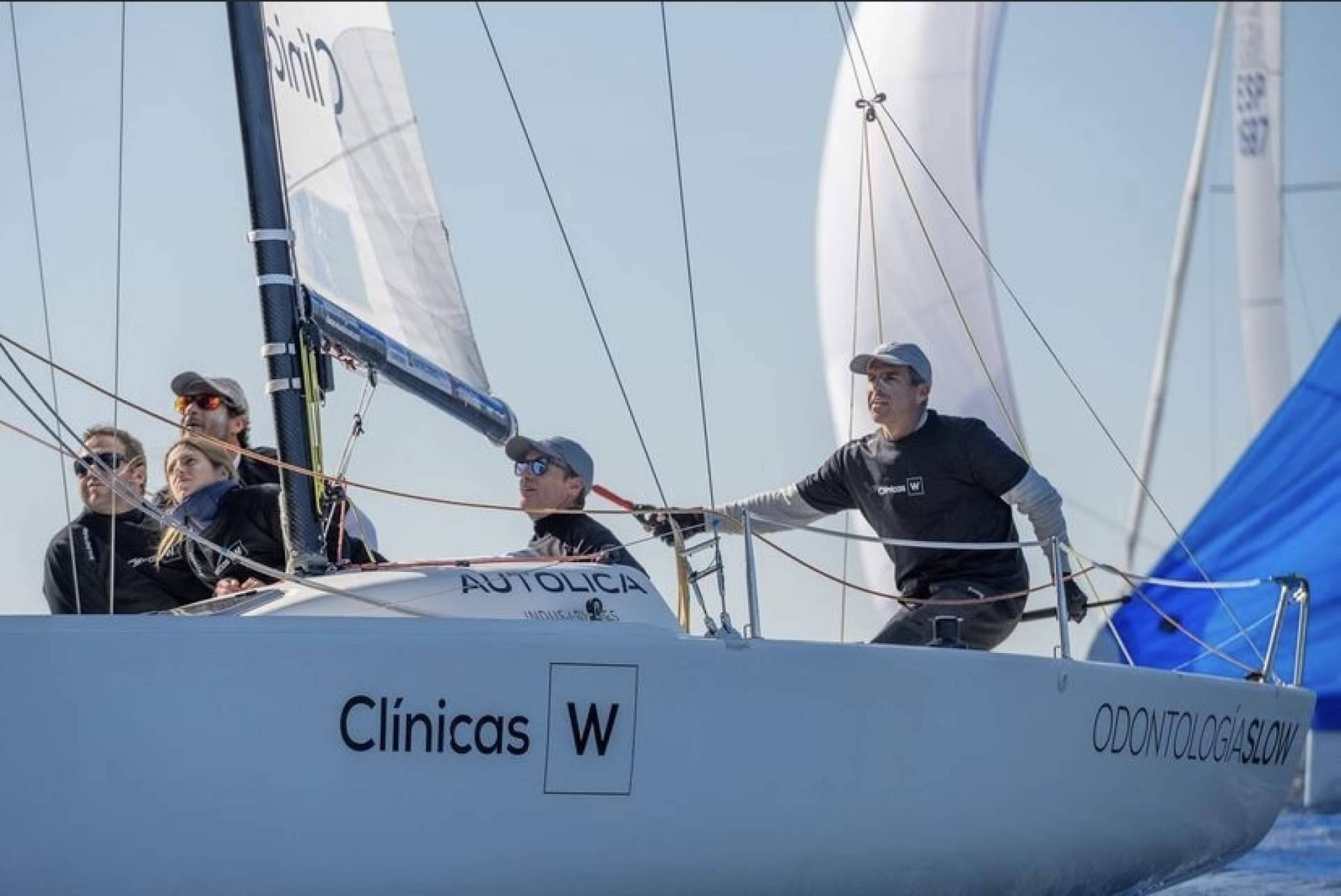 'Clínicas W' se impone en las Barcelona Winter Series de J70