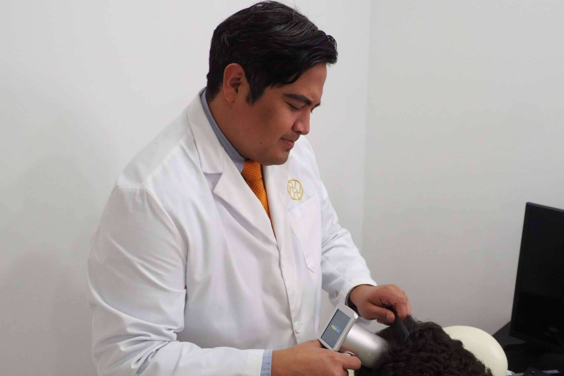 Por qué es importante elegir un buen doctor y una buena clínica para el injerto capilar