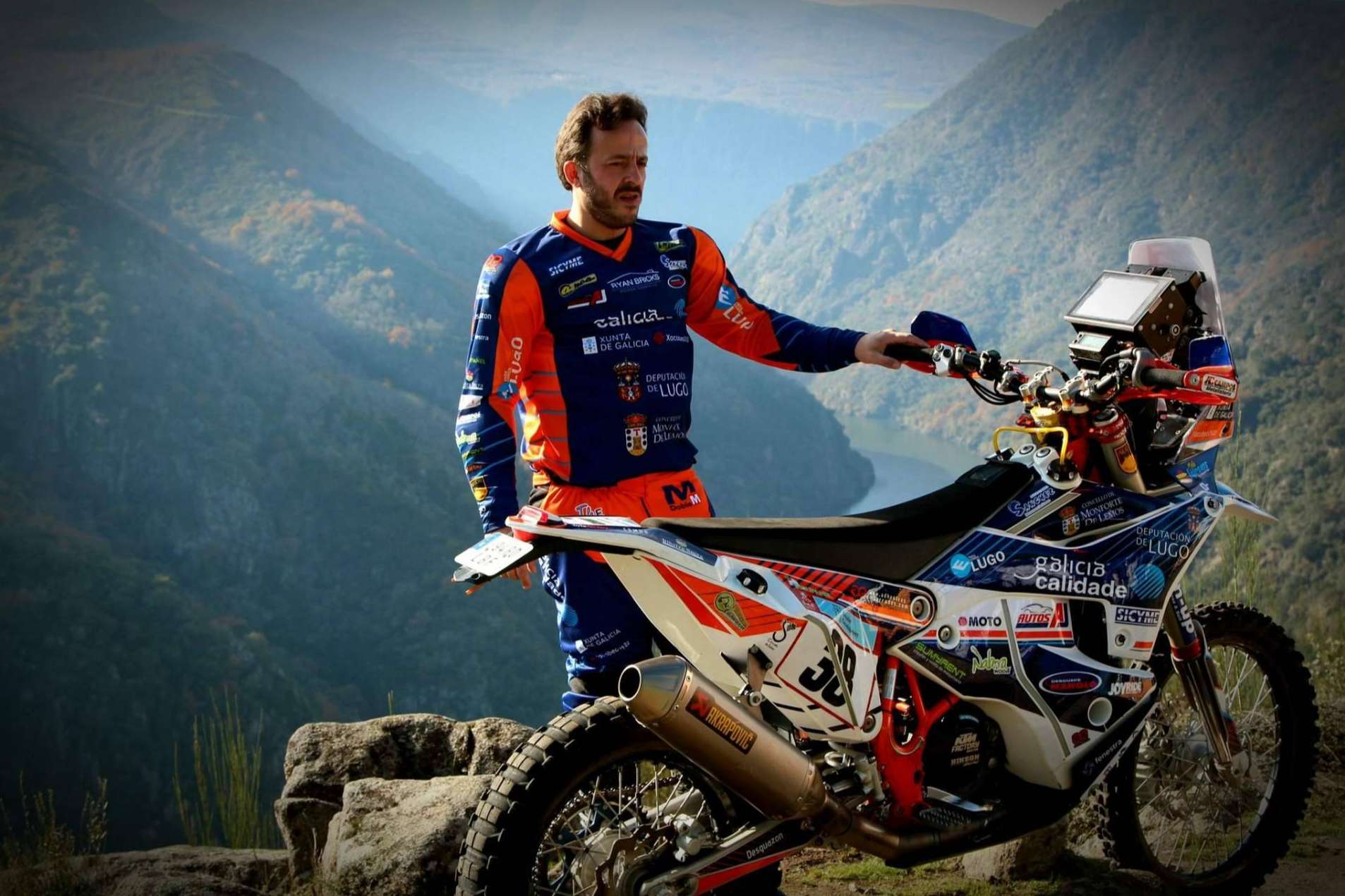 Adquirir ropa personalizada para off road en ADHESIVOSEMBARRADOS