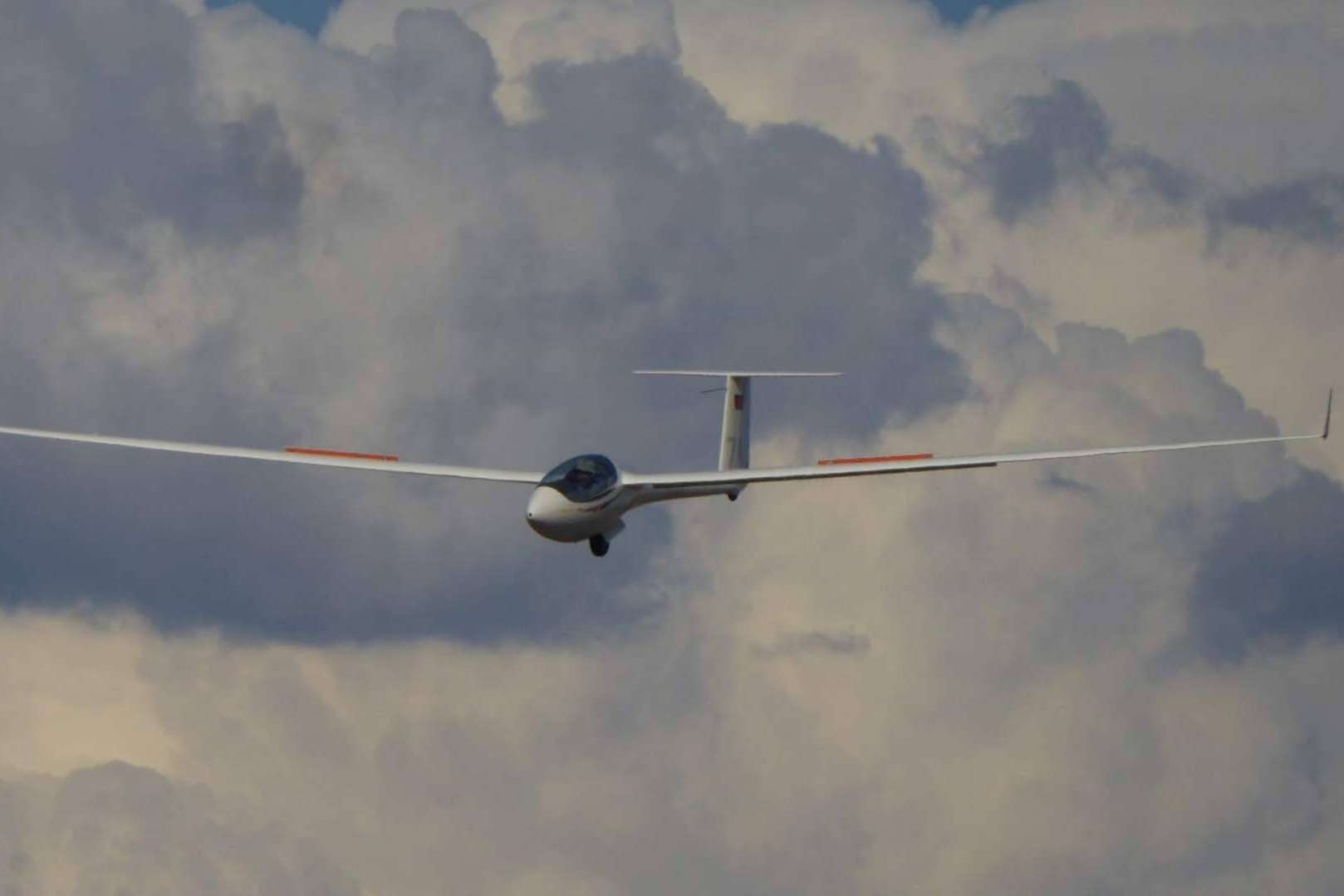 La aventura de volar sin motor, de la mano de Deporte Aventura