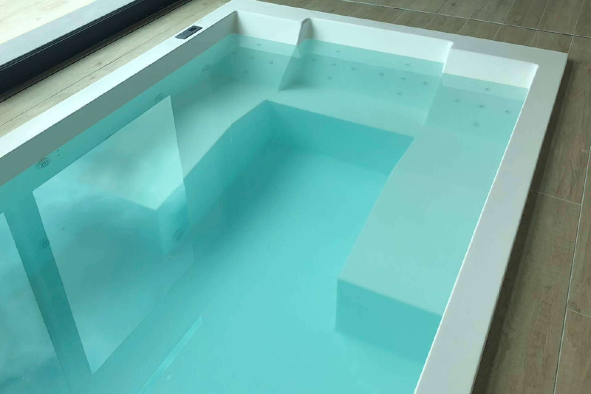 Las opciones de mini piscinas a medida de Hidromasajes Eca