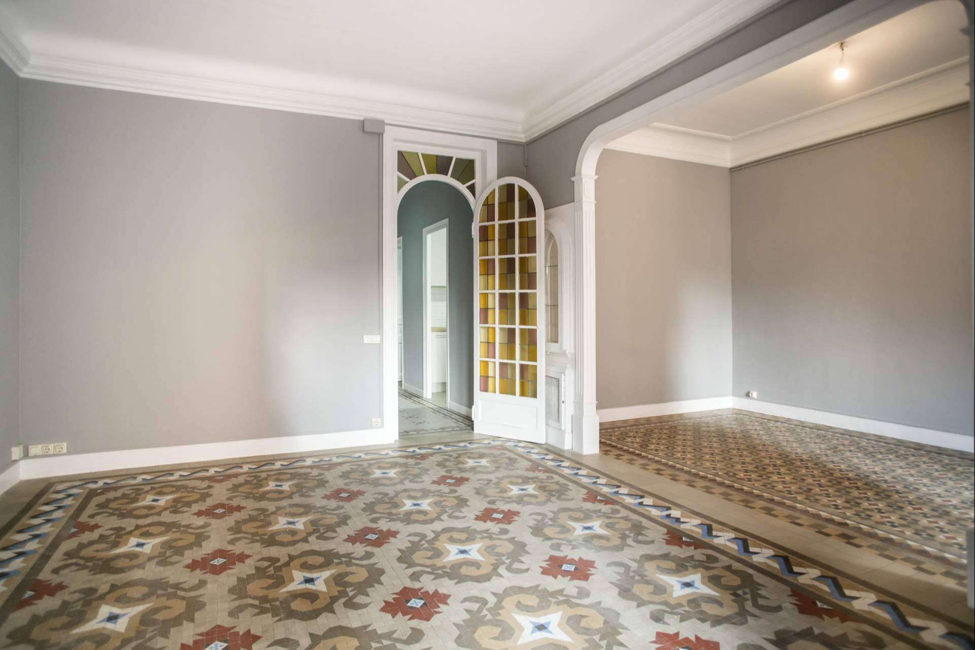 Finca Regia Real Estate, la inmobiliaria de fincas modernistas