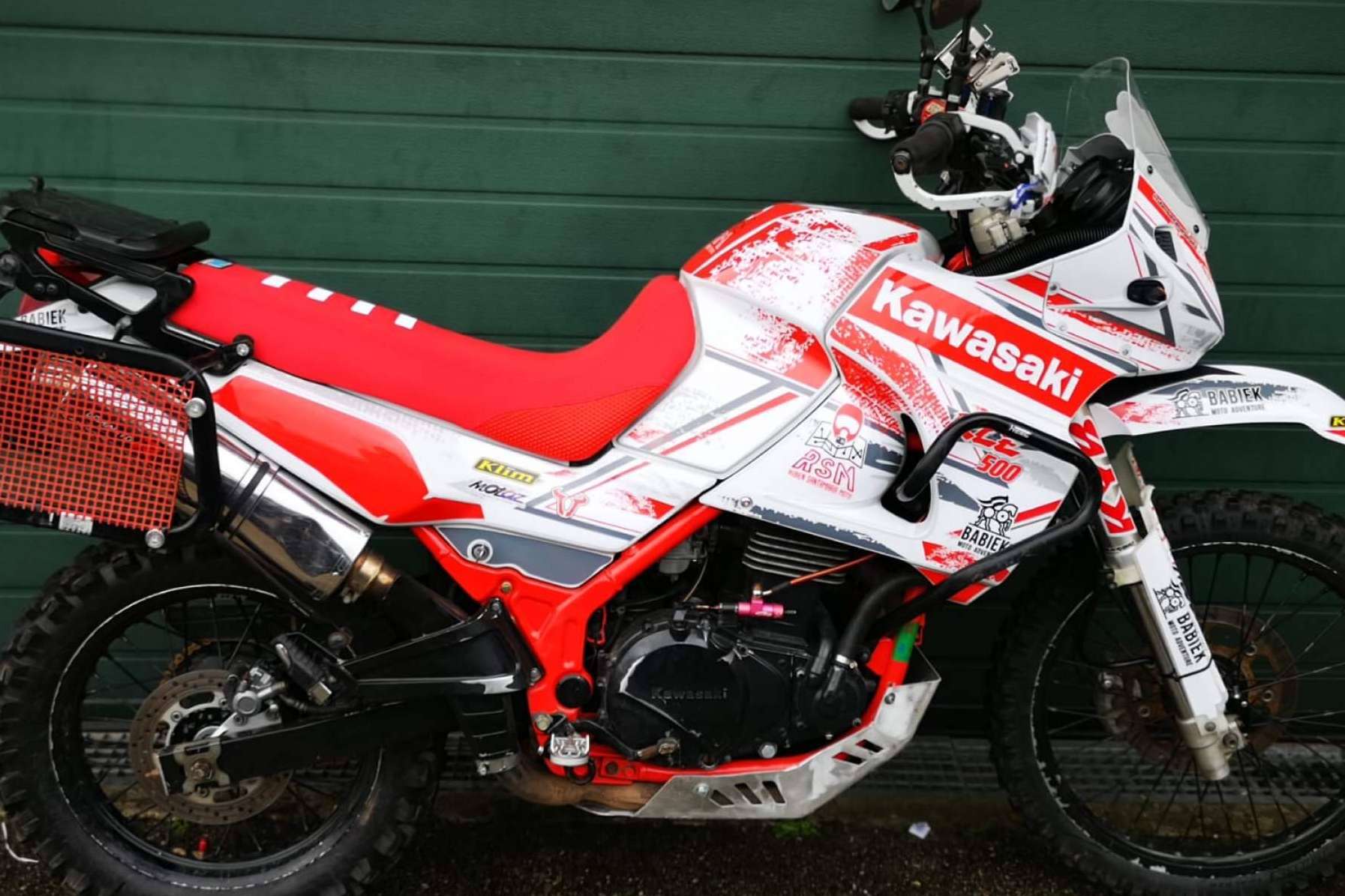 Tapizado de los asientos de moto con JM-FUNDAS