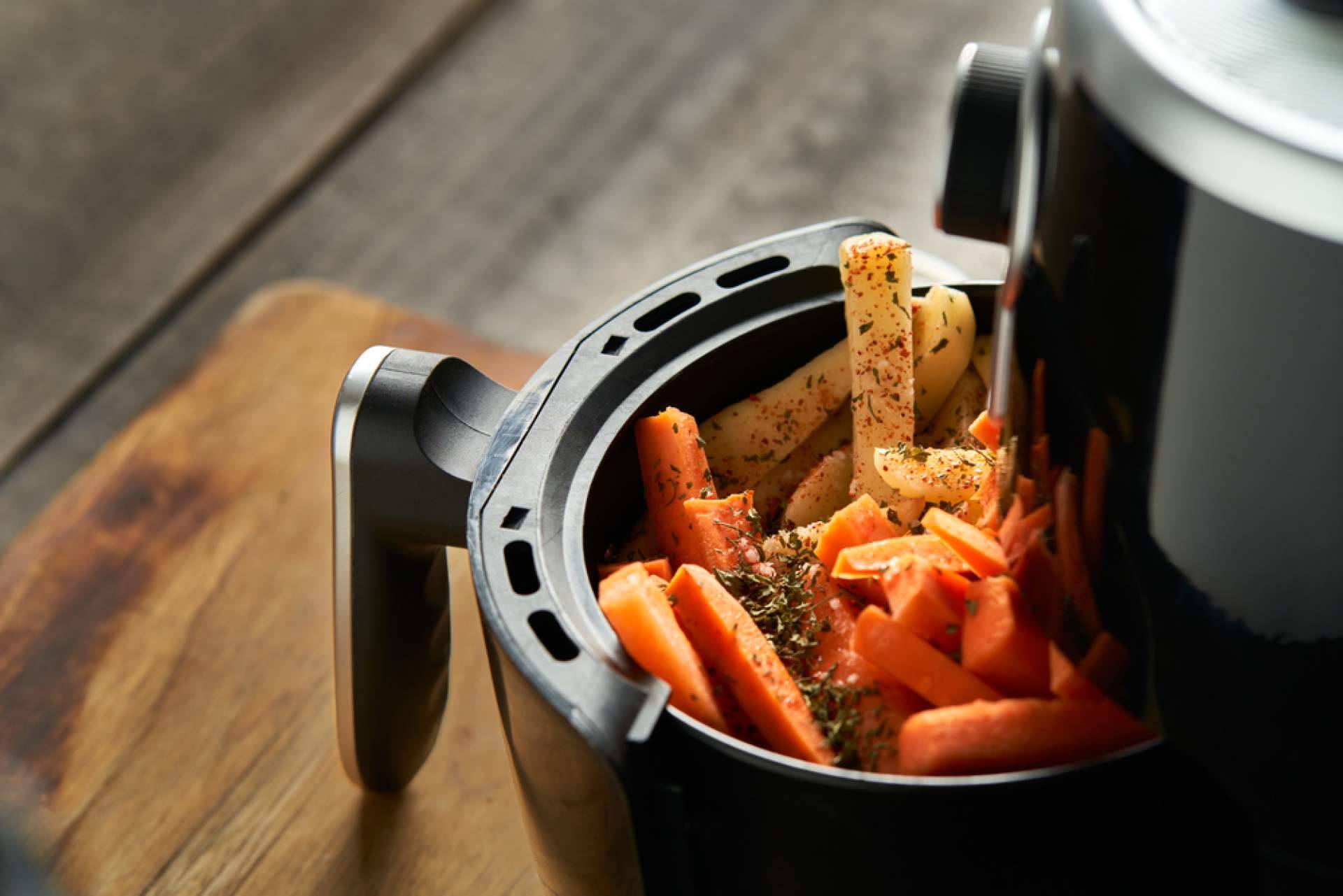 Productalia.com ayuda a cocinar de manera saludable y sin grasa con sus freidoras de aire