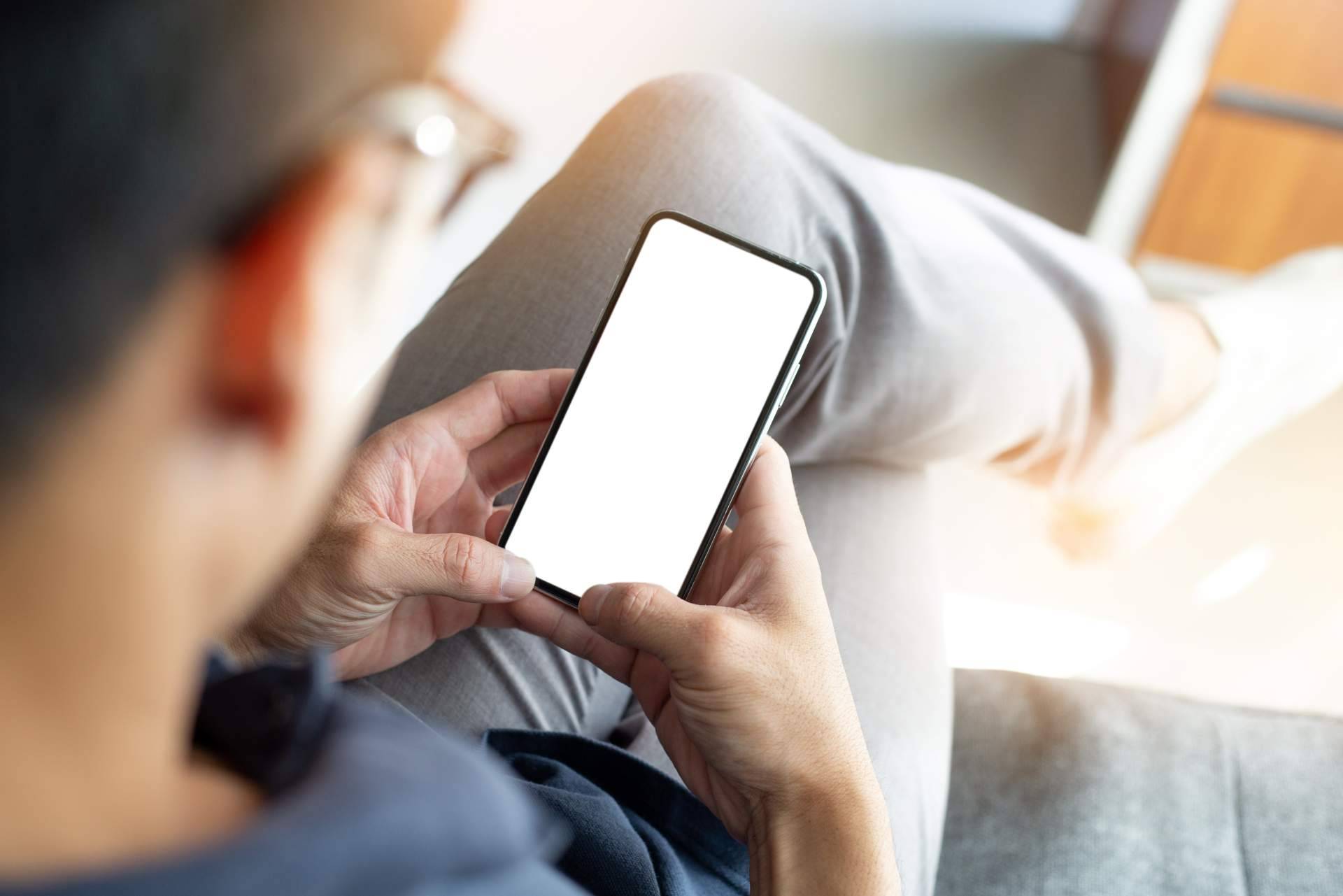 ¿Por qué optar por los iPhones reacondicionados de Apple Adictos?