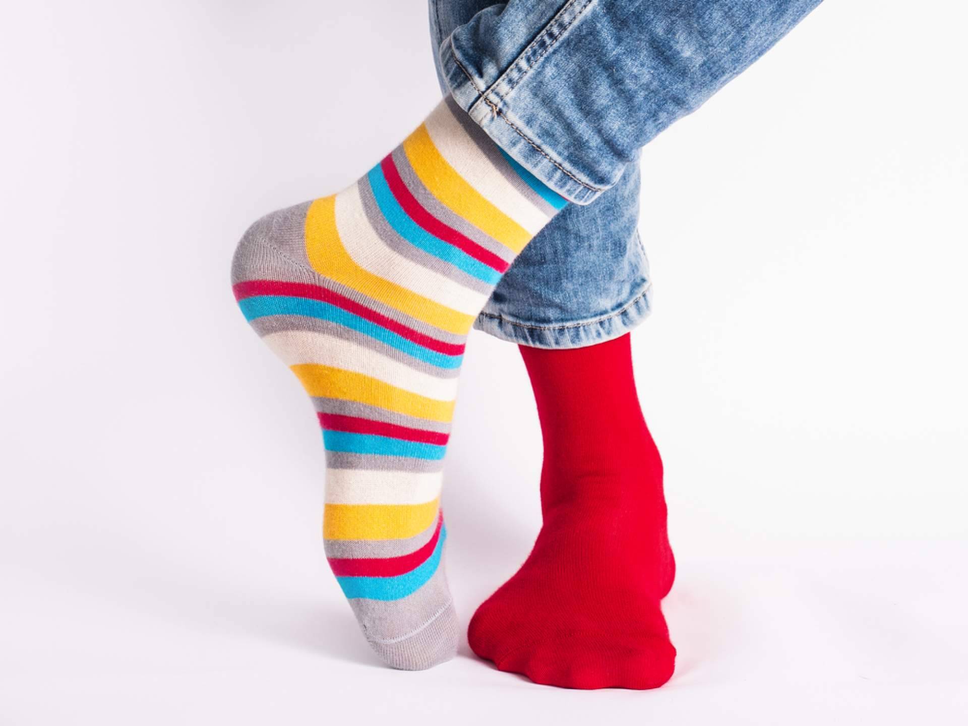 Un toque de personalidad en cualquier outfit con los calcetines de Socks Market