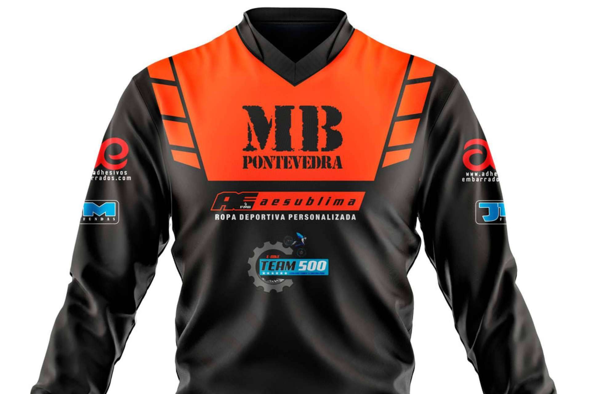 ADHESIVOSEMBARRADOS cuenta con un amplio catálogo de camisetas y chalecos para moto