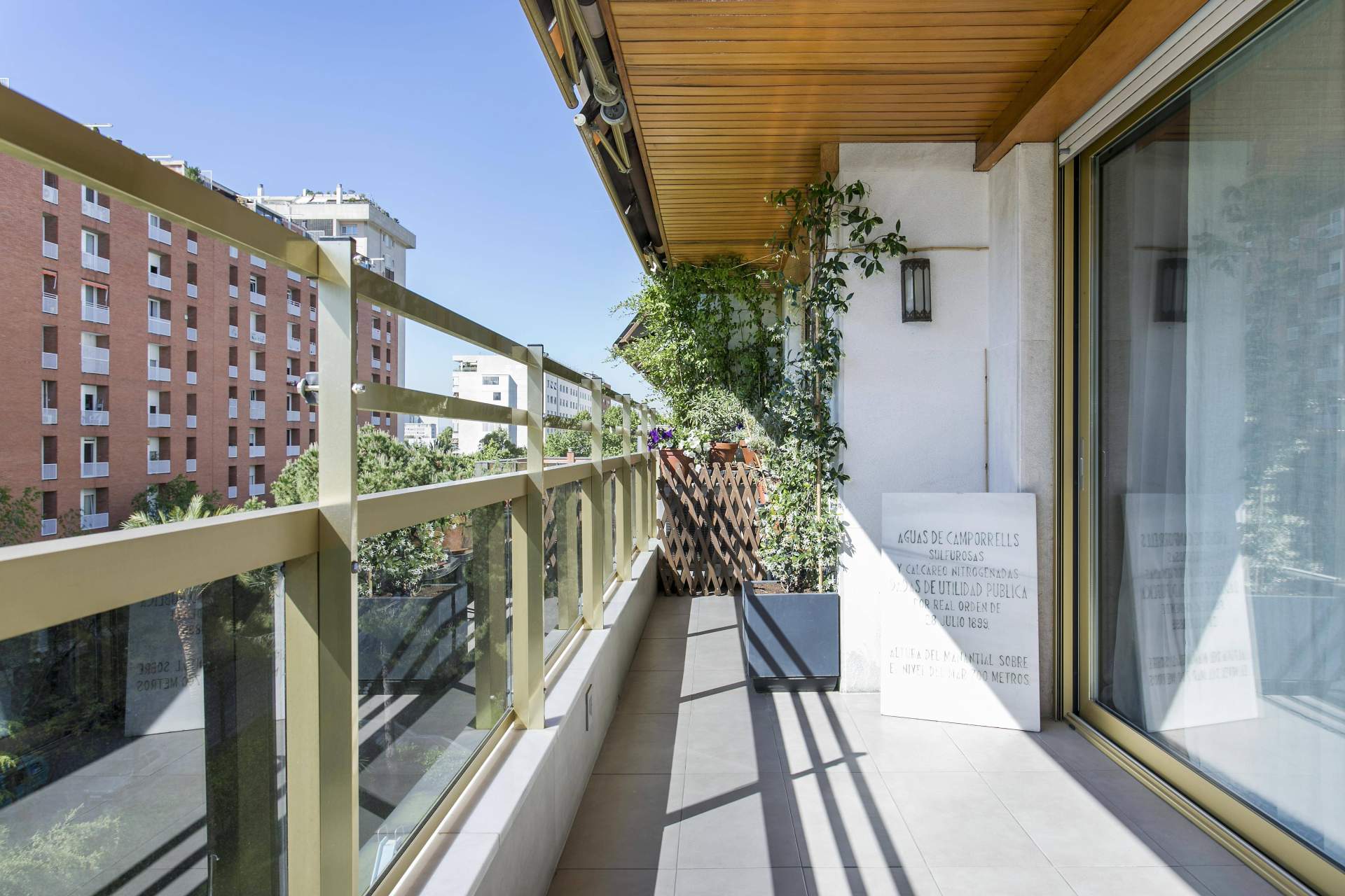 El equipo de expertos de Monika Rüsch pone a disposición pisos en venta en Barcelona