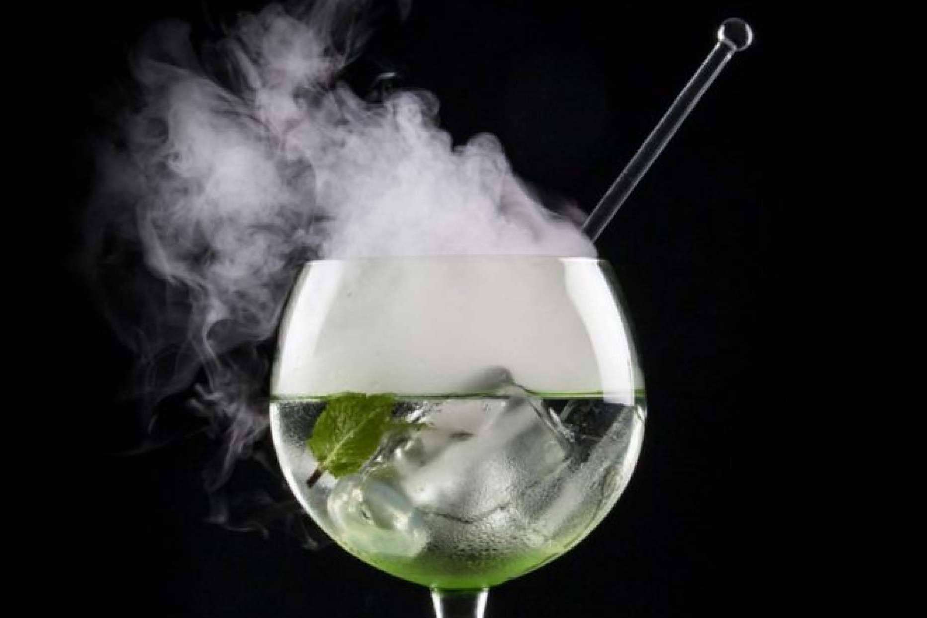 Inyector de hielo seco para gastronomía o cocktelería. Dry Ice by GrupoHoreca