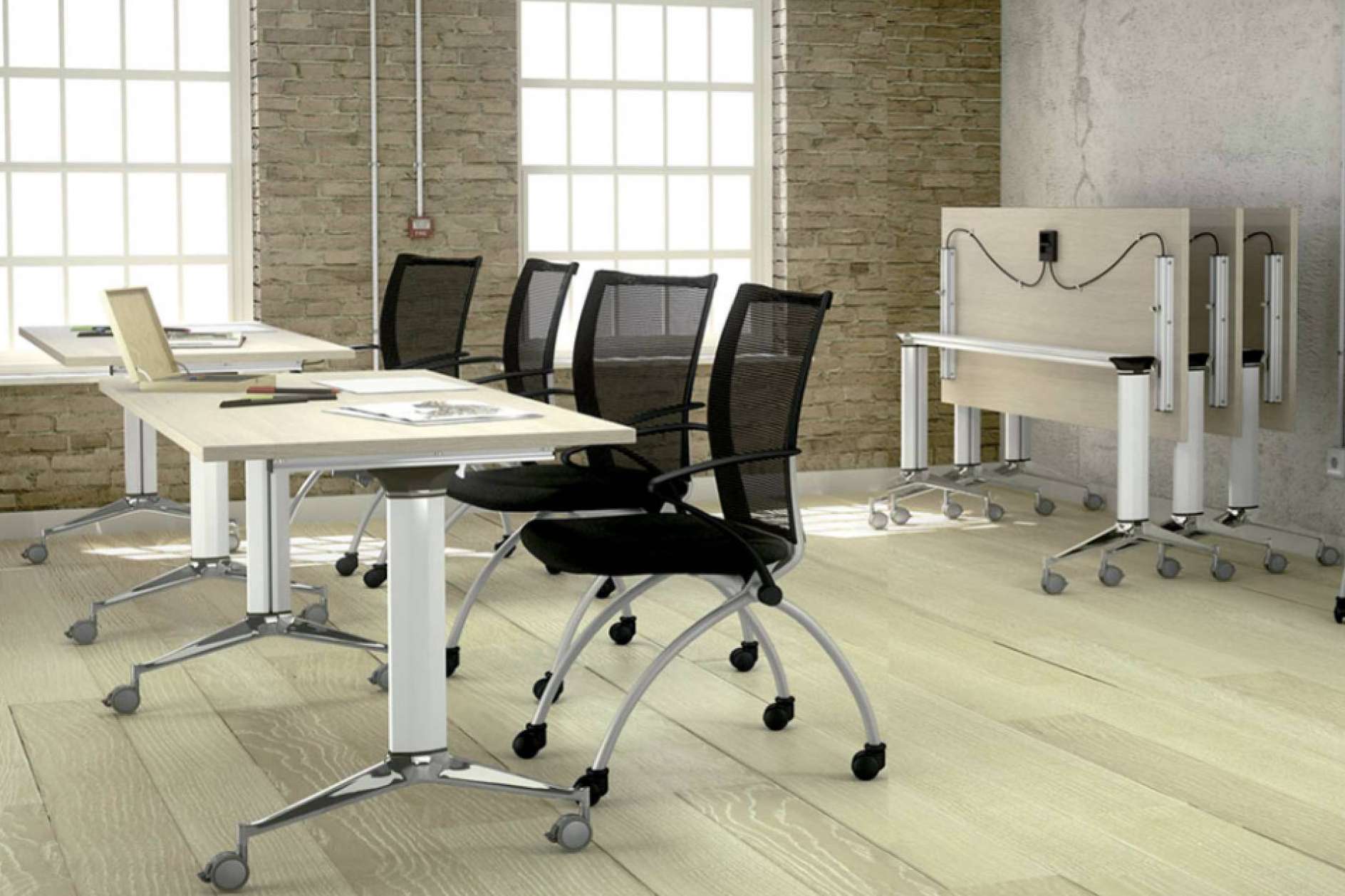 Espacios multitarea con las mesas móviles de oficina de OfficeDeco