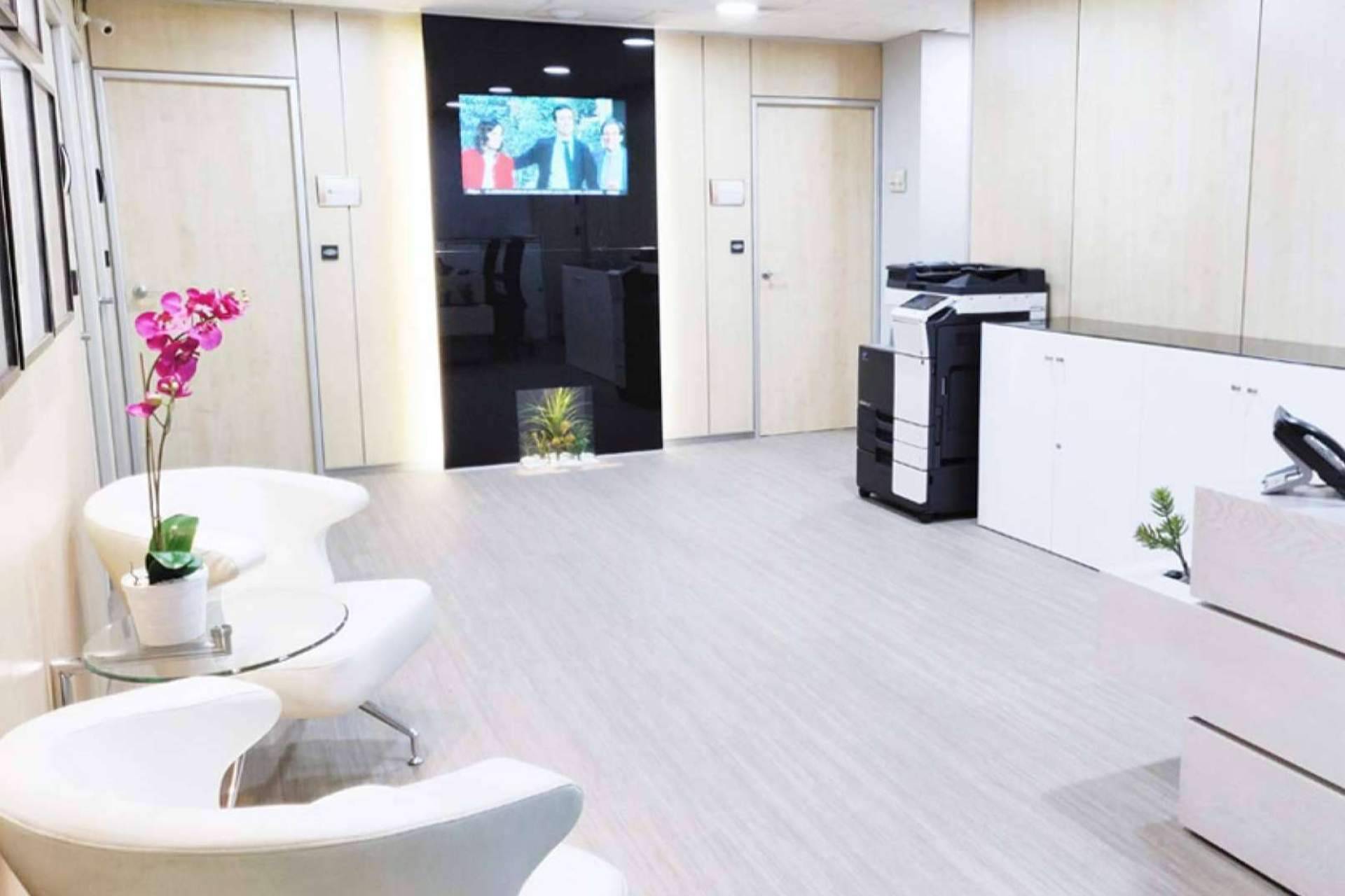 Atrium Centro de Negocios pone a disposición su servicio de oficina virtual para domiciliar la correspondencia, atención telefónica y salas de reuniones a disposición