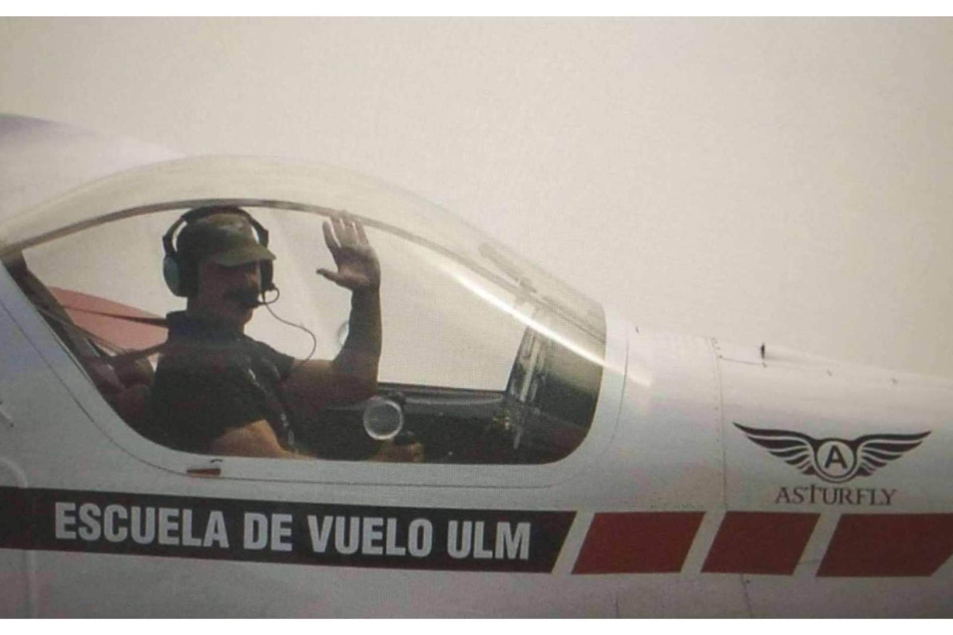 Asturfly es una escuela de vuelo situada en el aeródromo de La Morgal