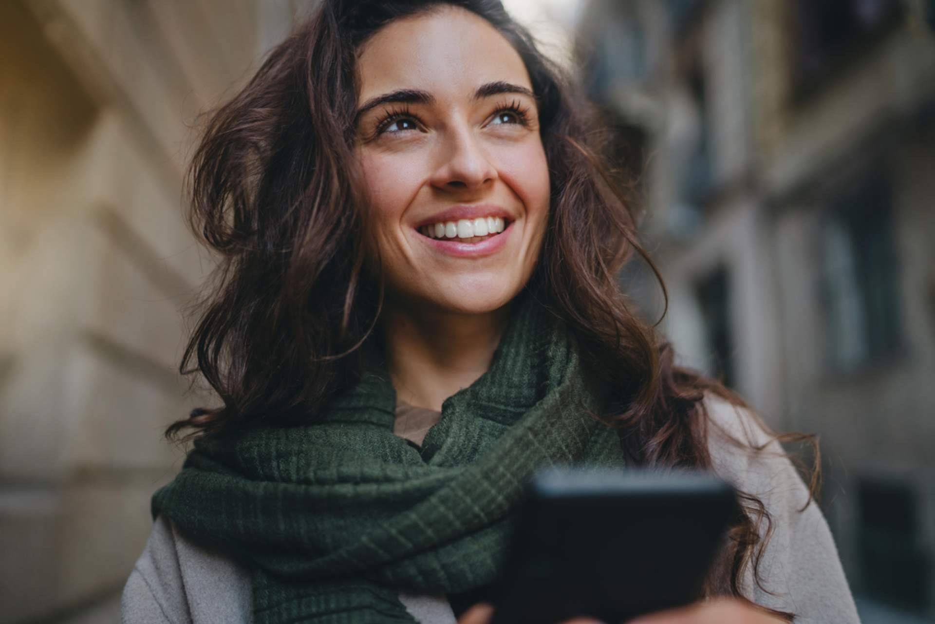La sostenibilidad y su importancia en las decisiones de compra de los consumidores actuales, por FuelYourBrands