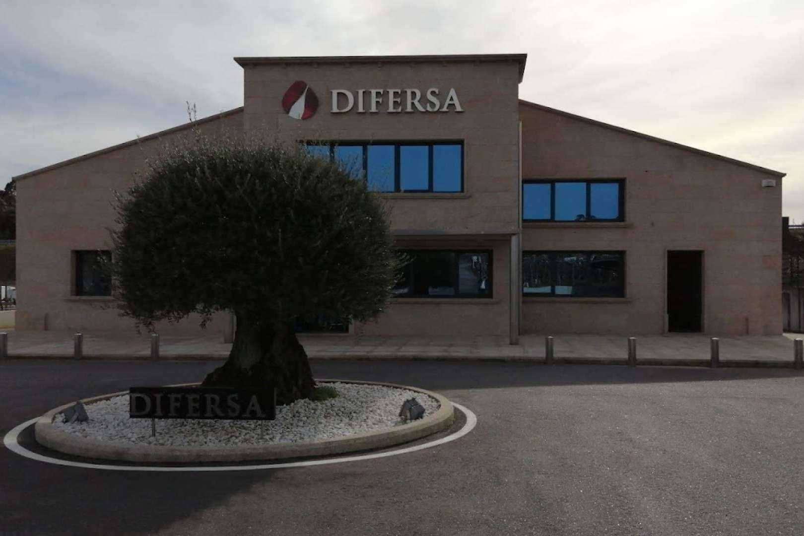 Difersa & Primavinia acaba el año 2023 con récord de facturación, según su CEO Hugo Fernández