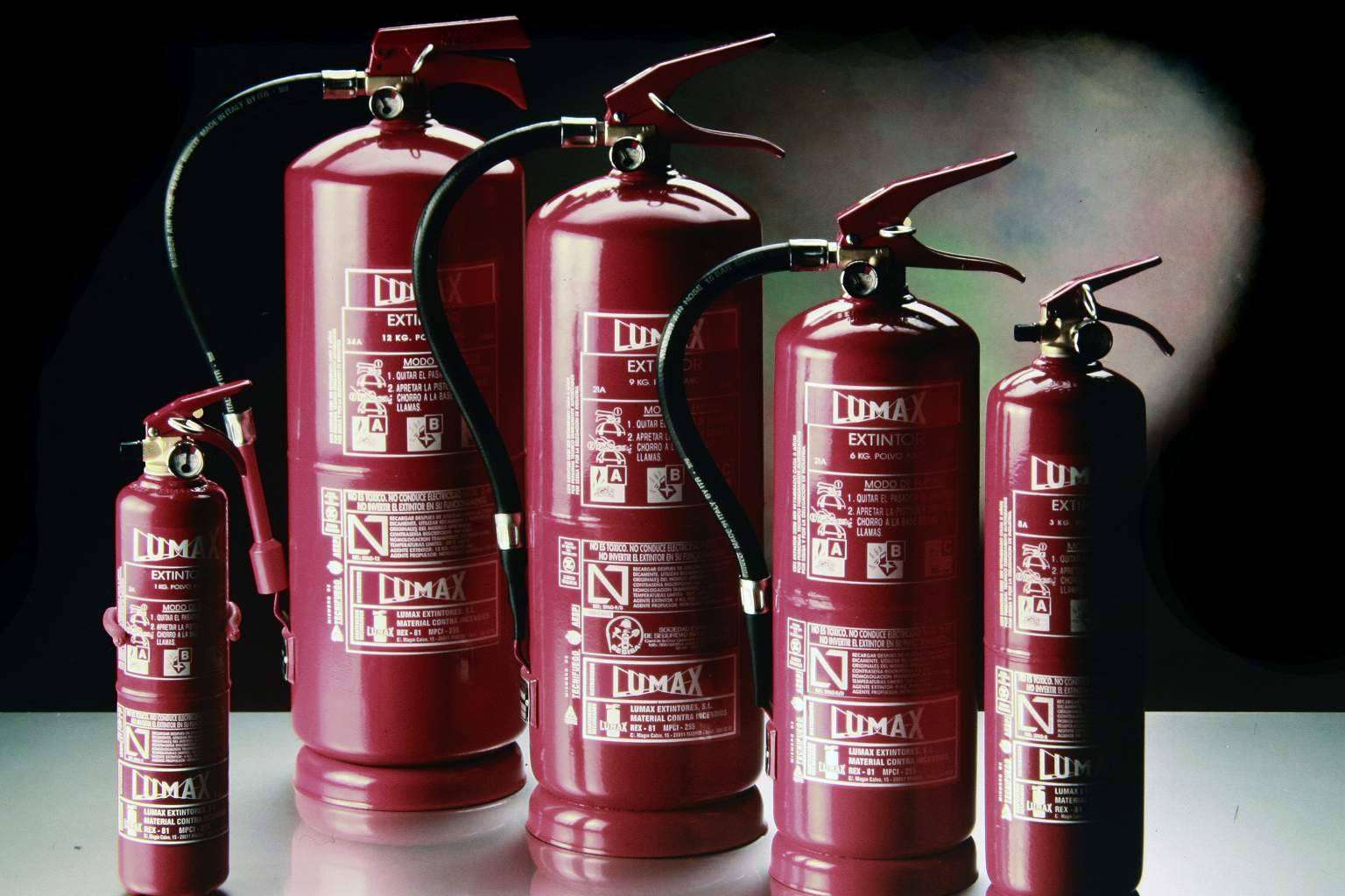 Prevención y control de incendios con el servicio de extintores Madrid de Lumax Extintores