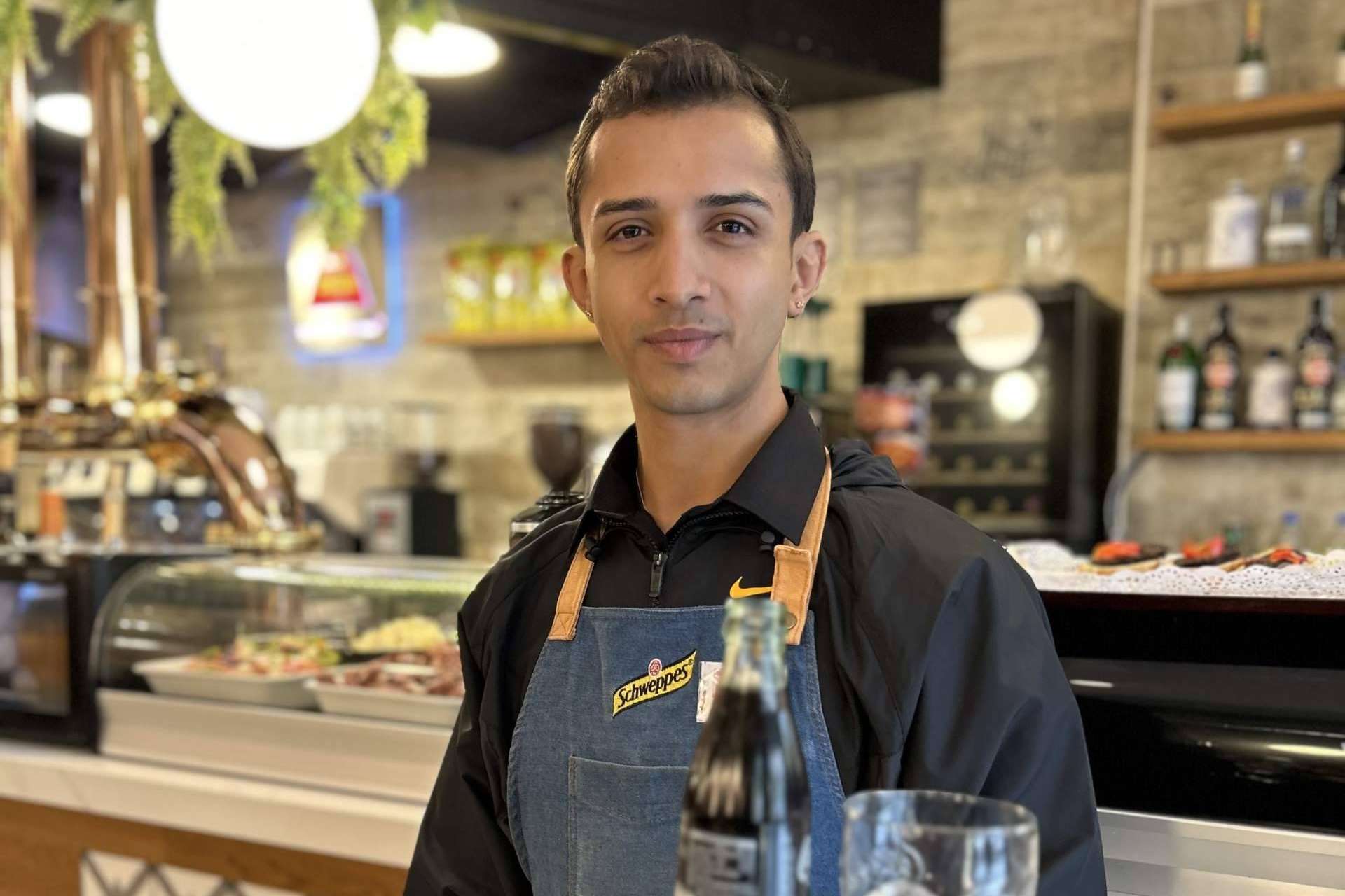 Taberna La Española destaca con sus excelentes opciones de comida, bebida y tapeo a la española