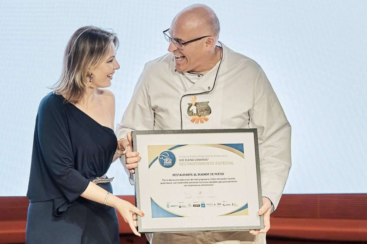 El modelo de gastronomía saludable de El Duende del Fuego es galardonado en los premios ¡Qué Bueno! Canarias 2024