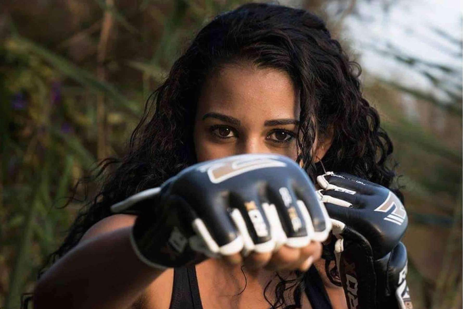Entrenamiento personalizado y profesional en La Nucía Alfaz del Pi y sus alrededores, de la mano de Thais de Moura