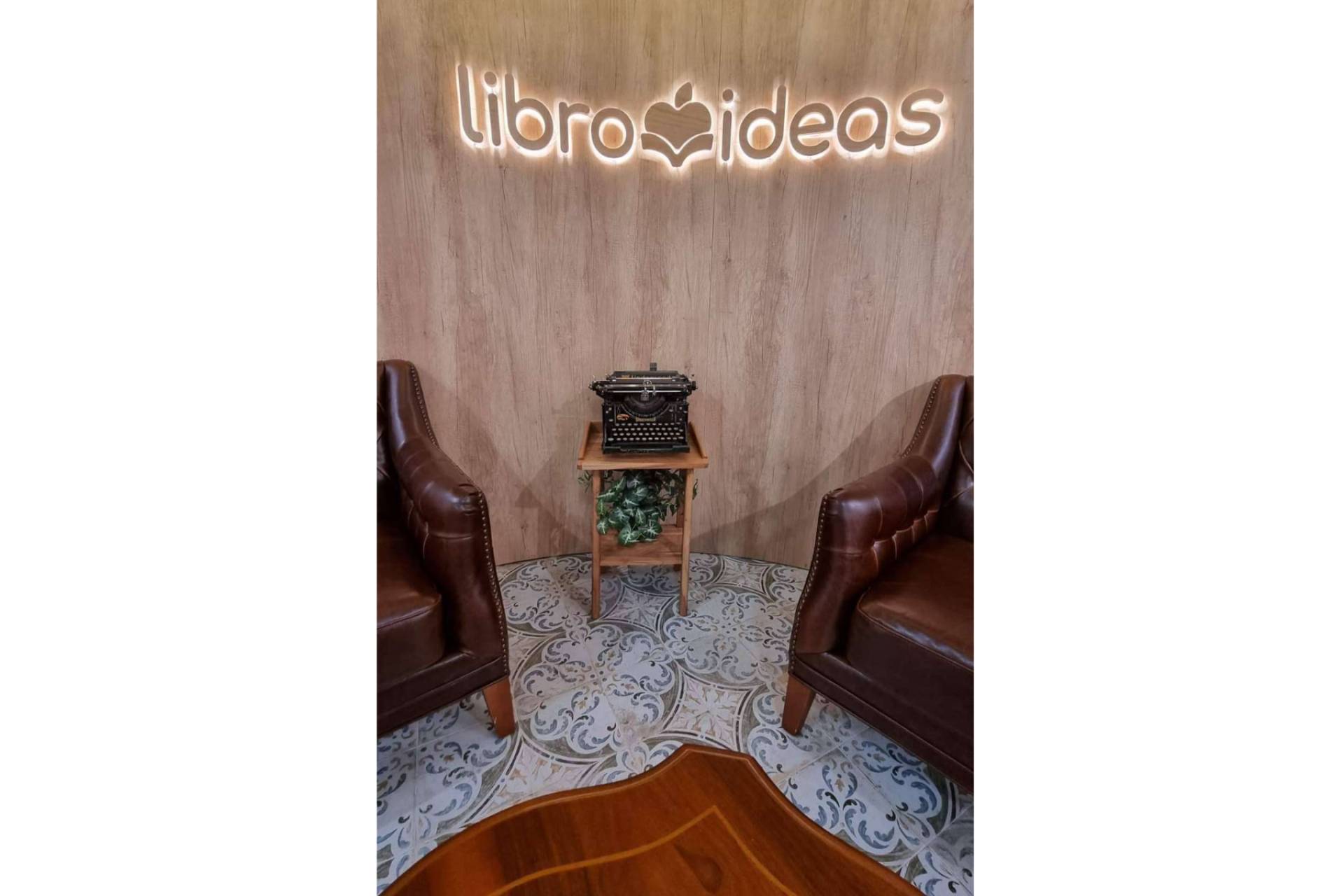 Libro Ideas presenta una amplia gama de ediciones especiales