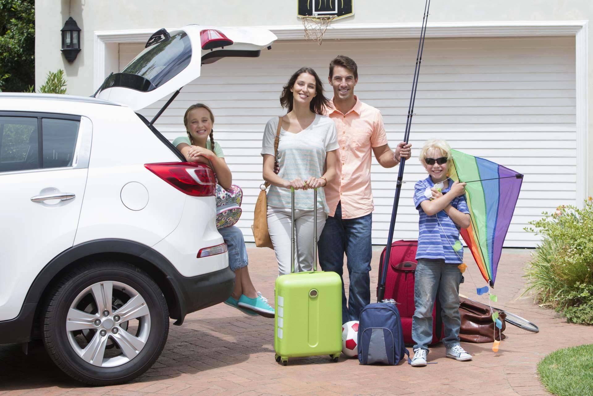 Servicio de renting de coches Peugeot para particulares en Vamos