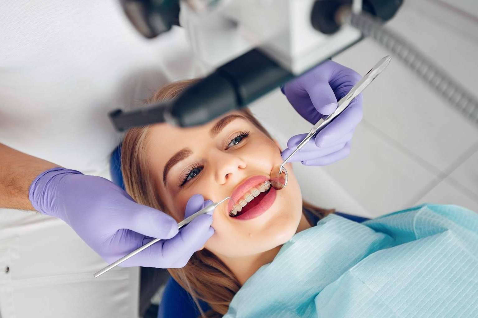 Clínica Calvo de Mora cuenta con técnicas de última generación para garantizar la salud bucodental de sus pacientes