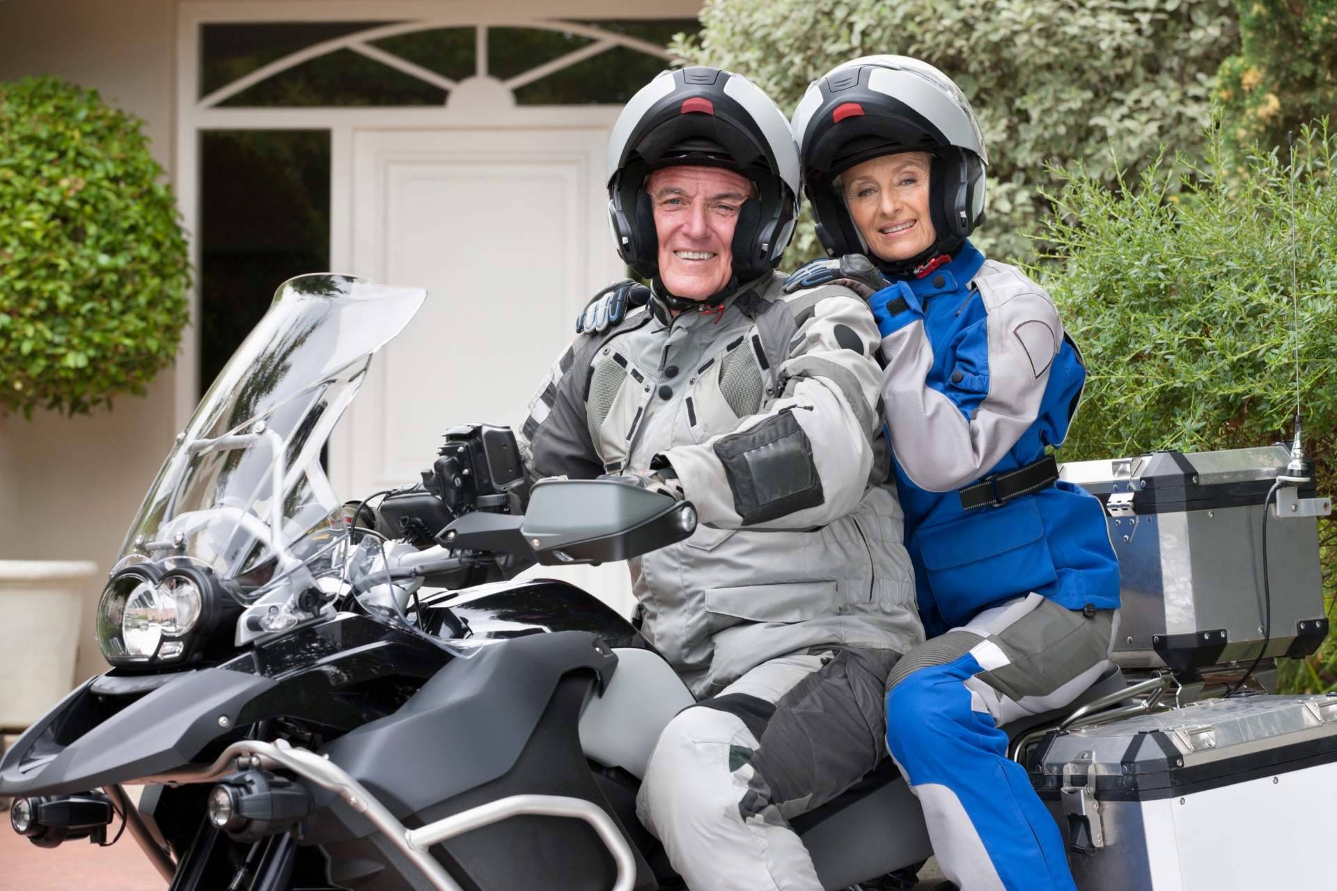 Practicar mototurismo de forma segura y divertida con los consejos claves de Eginer