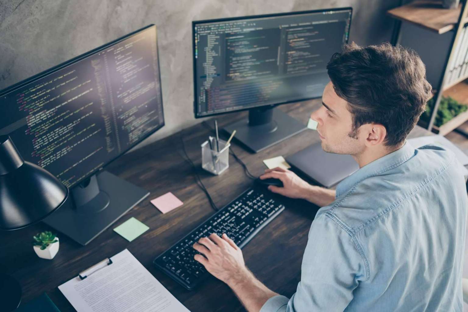 Roney se especializa en el desarrollo gratuito de software a medida