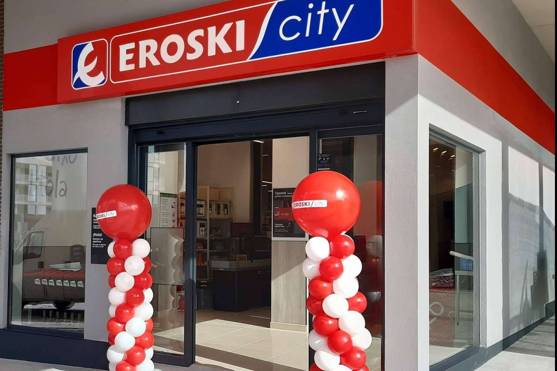 El nuevo supermercado se centra en productos frescos y más saludables, cubriendo nuevas tendencias de consumo