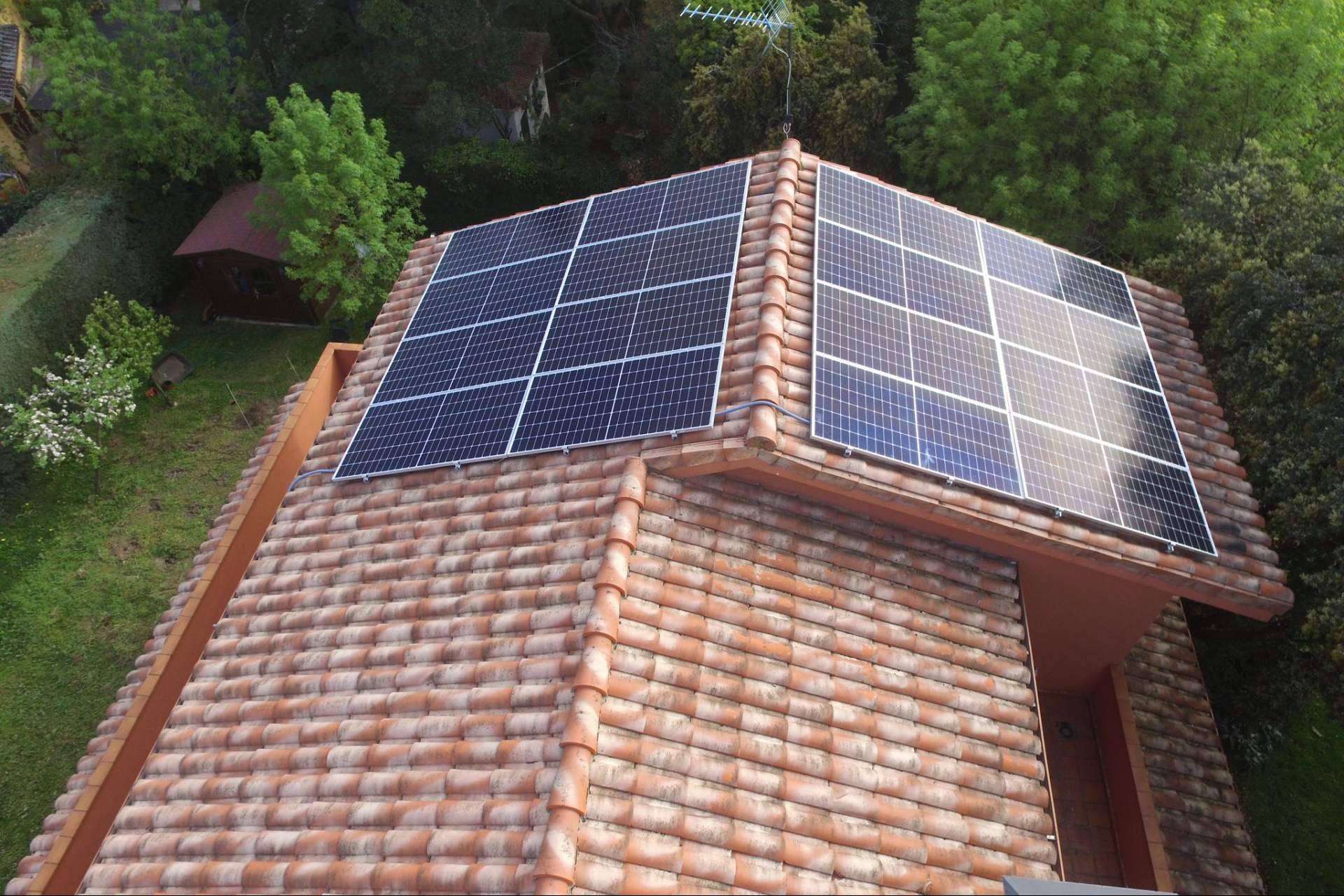 Instalaciones fotovoltaicas diseñadas para promover un estilo de vida sostenible, de la mano de EcoGreen