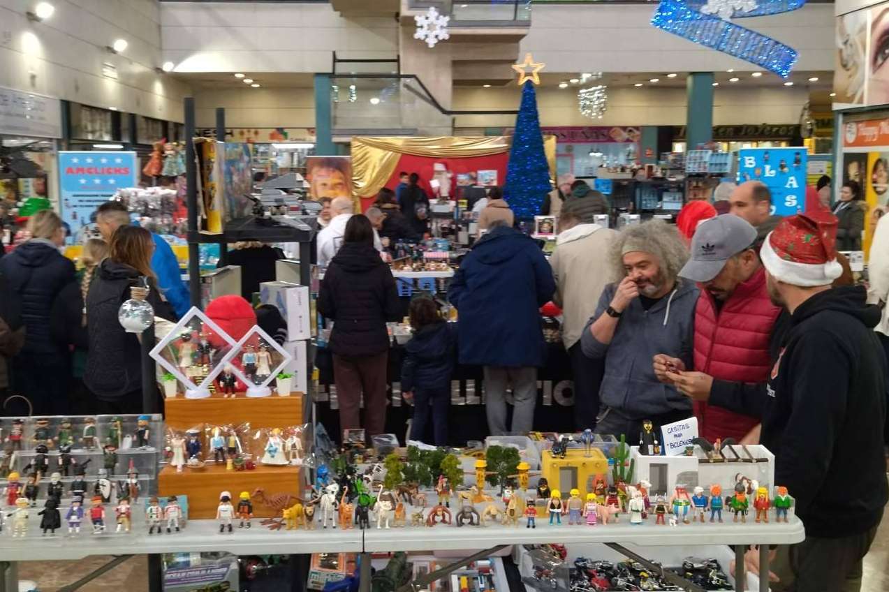 El Mercado del juguete de Madrid presenta la navidad con playmobil