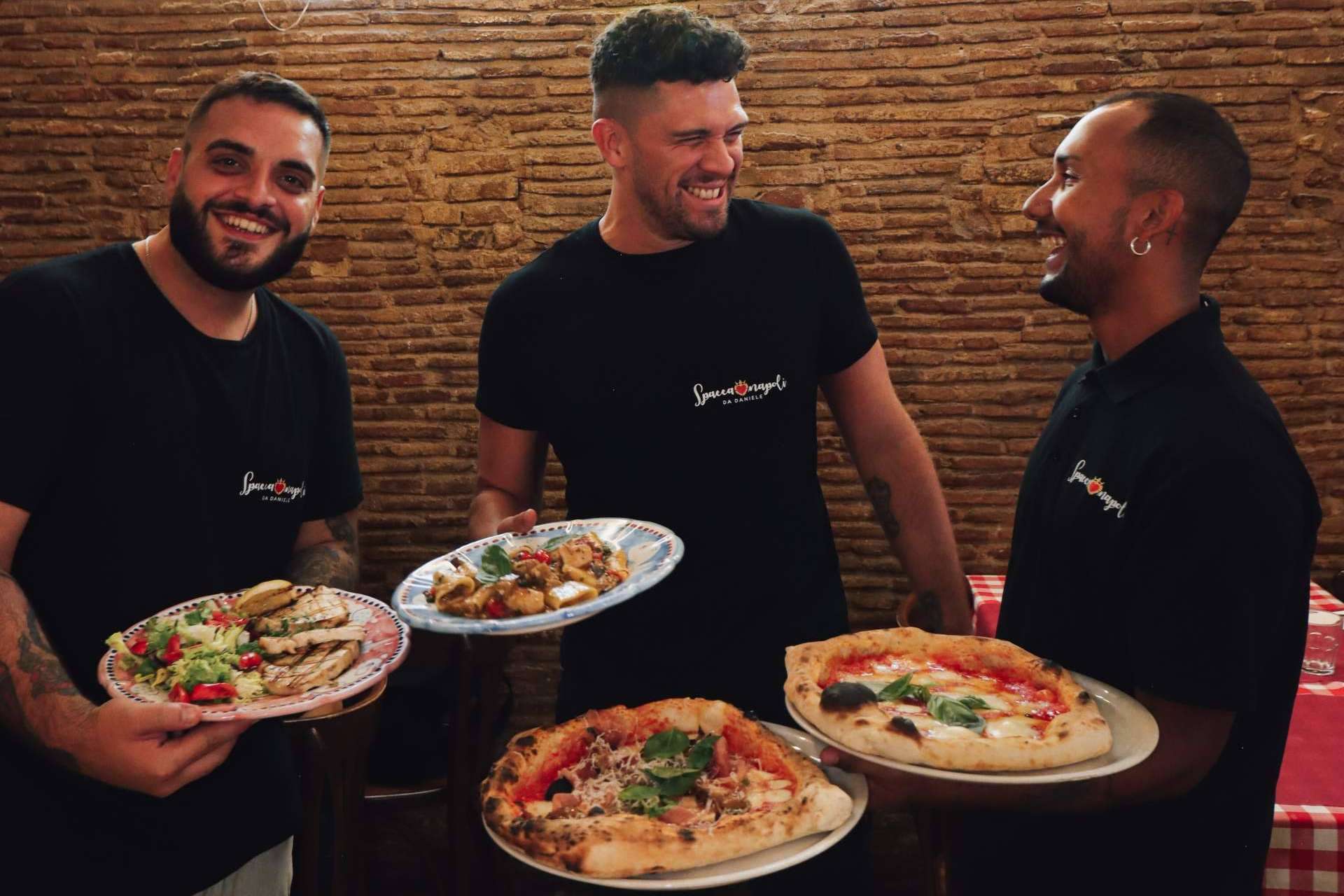 Spaccanapoli Da Daniele eleva la pizza burrata a un icono culinario en Barcelona