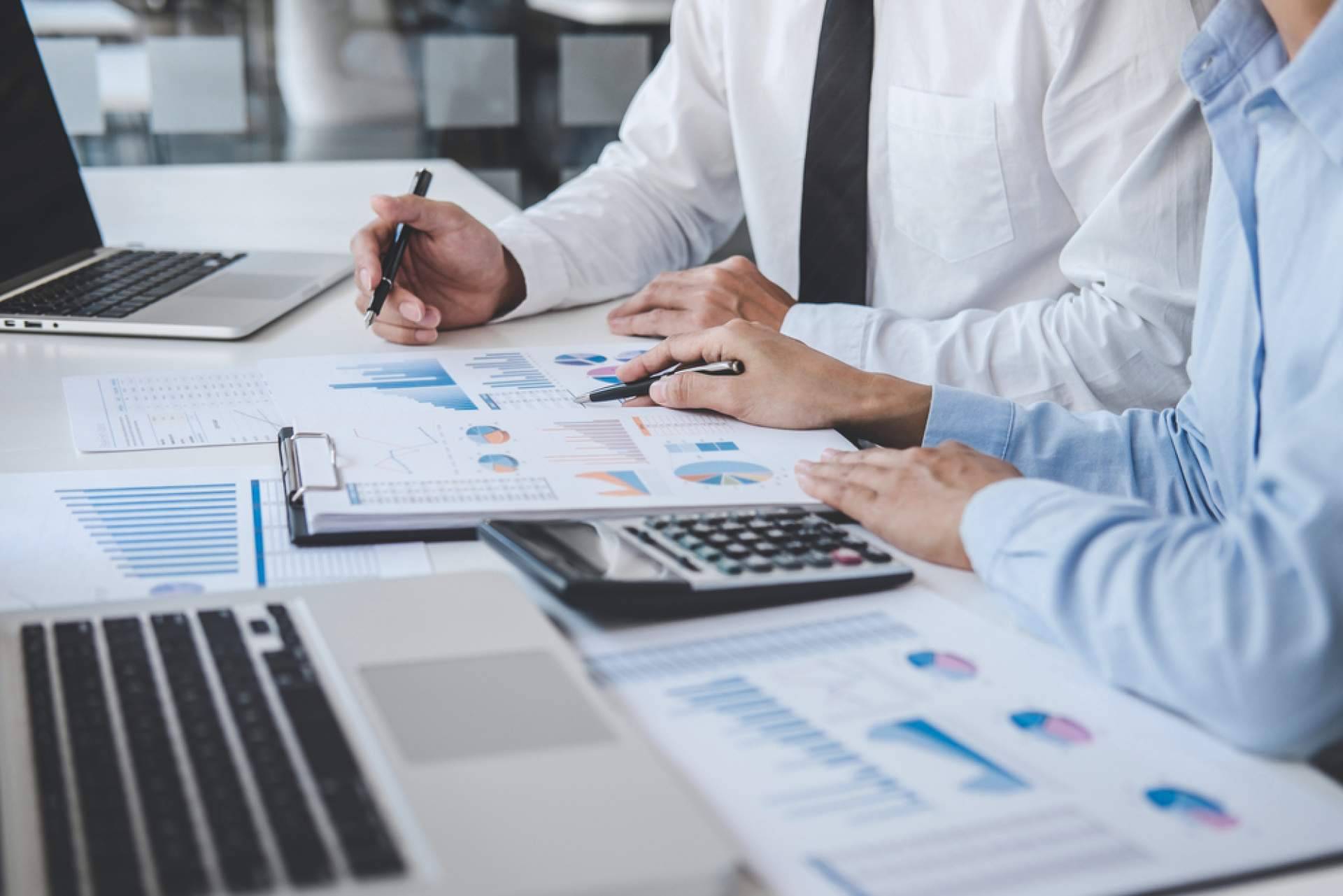 Estrategias tecnológicas hechas a medida para empresas y organismos públicos con Kawaru Consulting