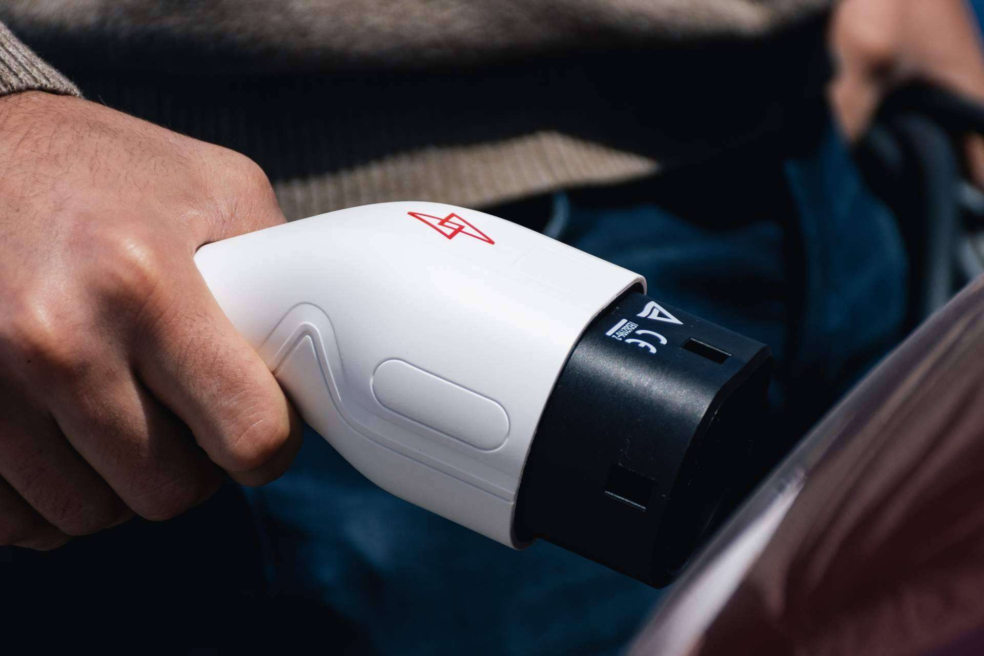 Chargevite impulsa la instalación de puntos de recarga para empresas y espacios públicos