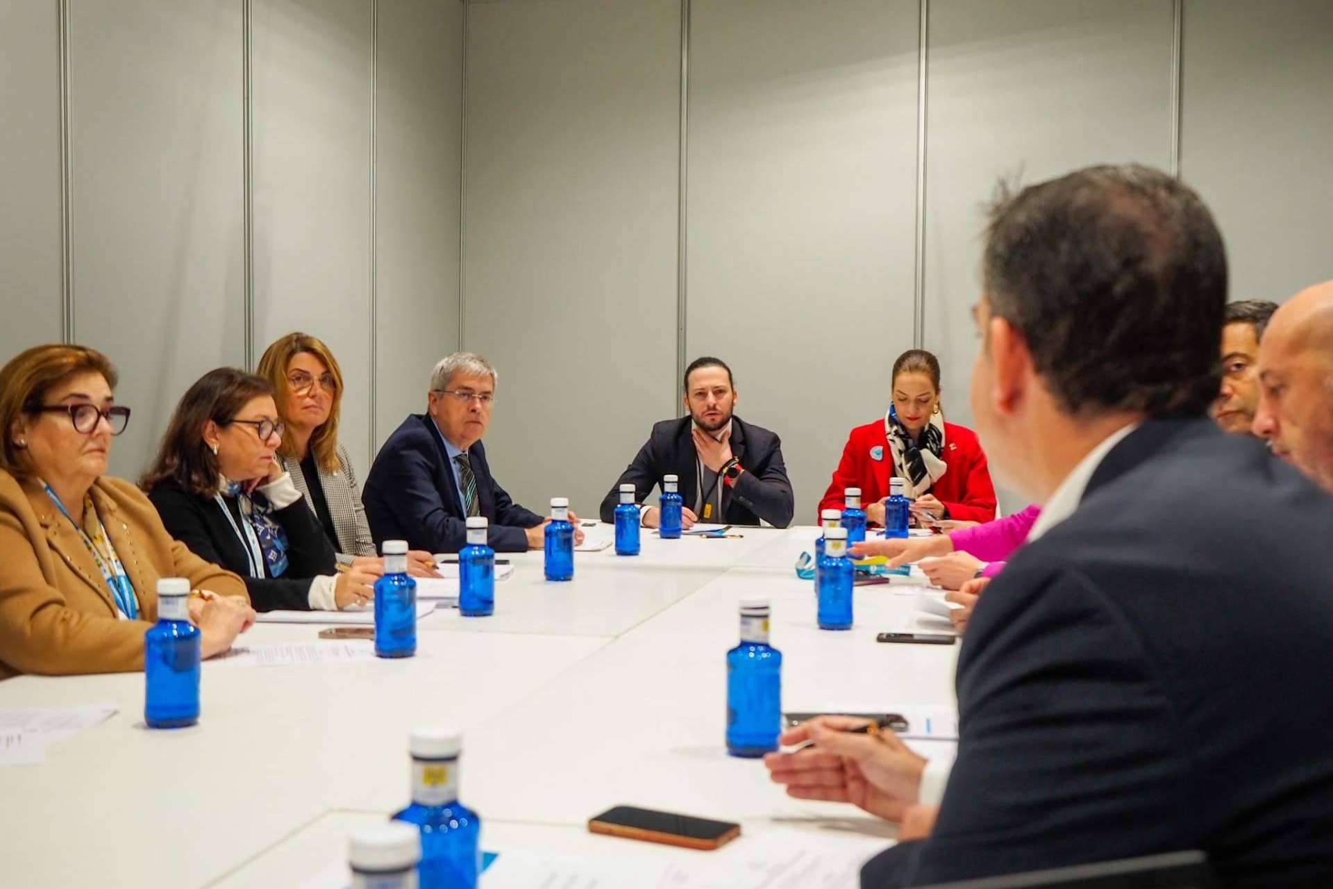 Los municipios turísticos refuerzan su estrategia de promoción como destinos sostenibles y digitales