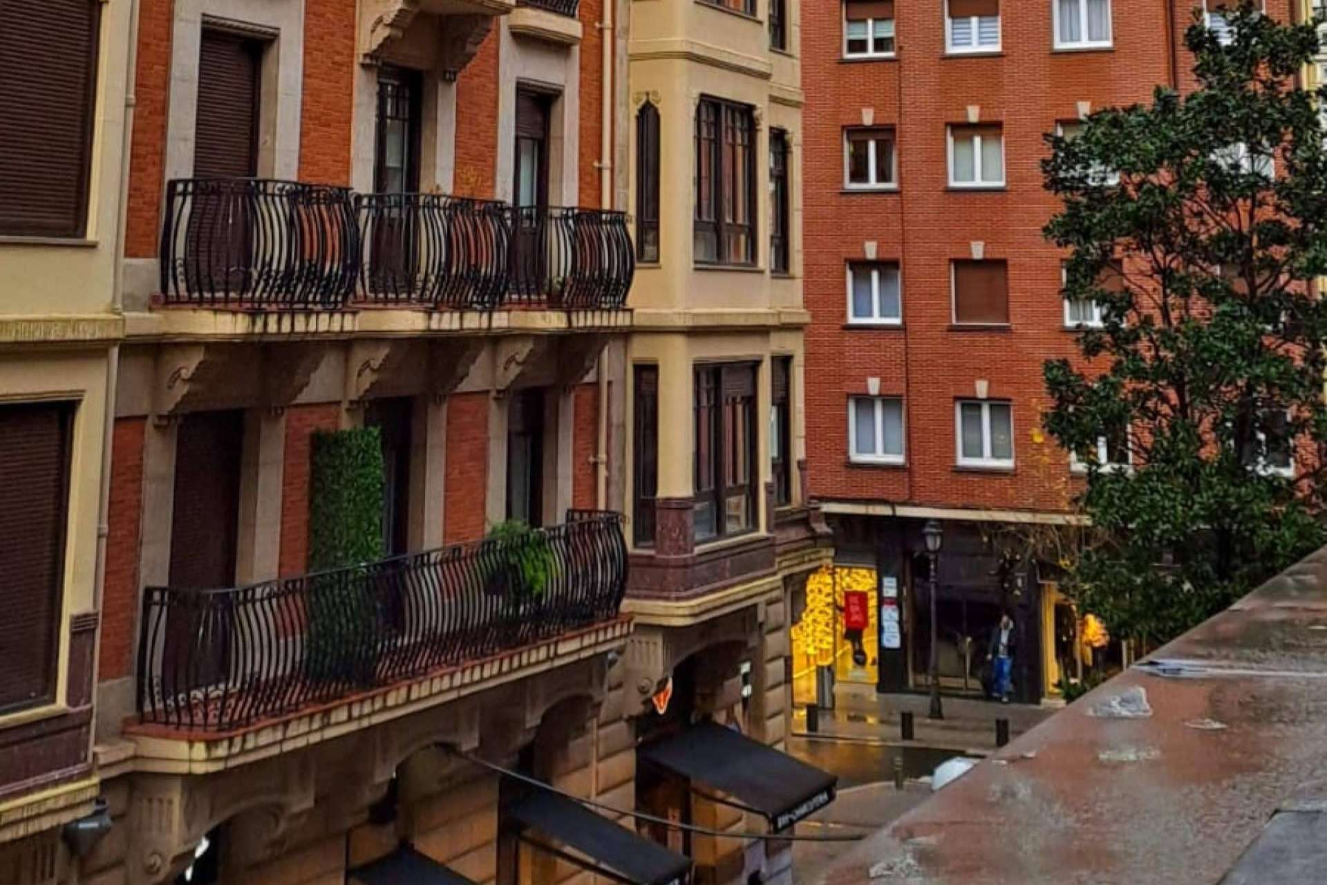 Una nueva firma abre despacho en el corazón de Bilbao para ampliar sus servicios