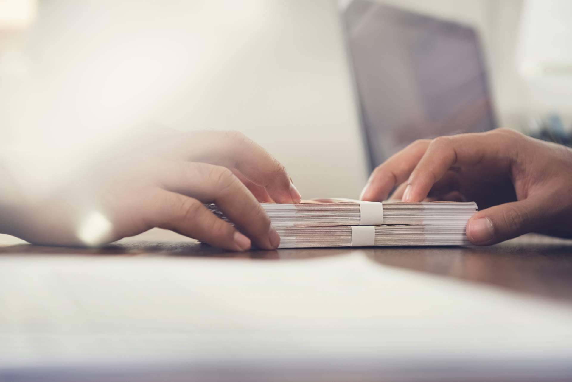 Solicitar créditos online fiables es posible gracias al modelo transparente de Plazo Credit