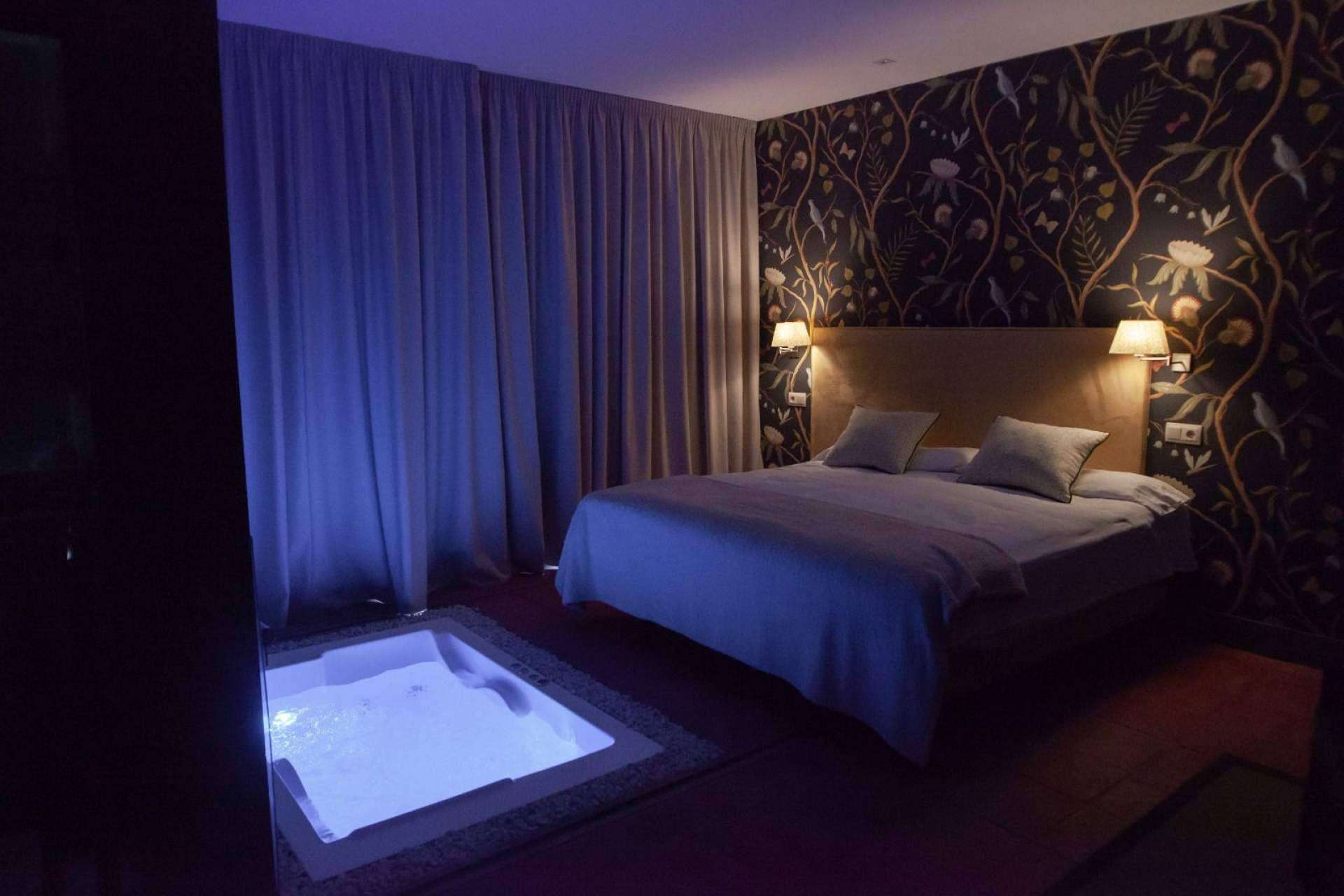 Apartamentos turísticos en Cuenca; vivir marzo entre naturaleza y tradición