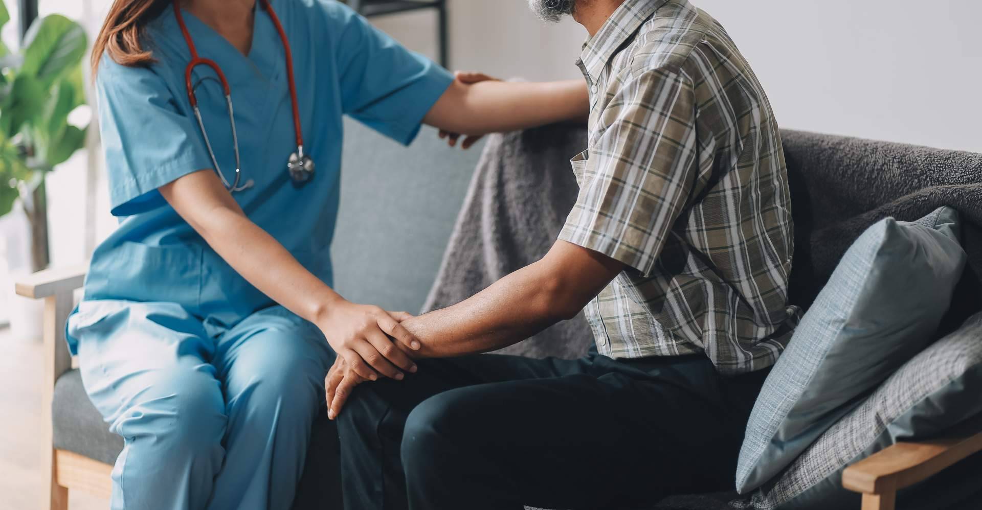En el Día Mundial del Parkinson, Inima Rehabilitación pone el foco en la atención a domicilio como clave terapéutica