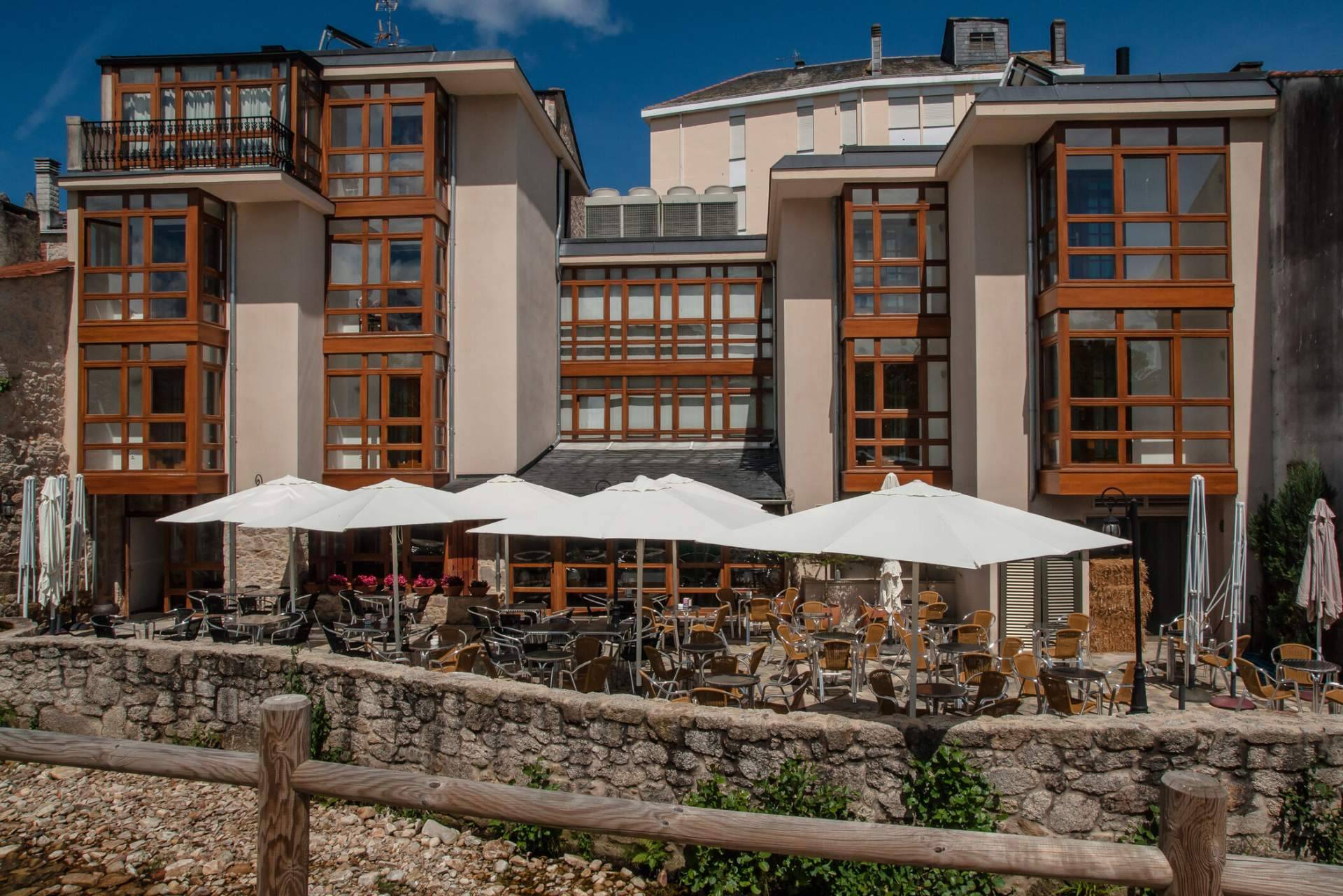 La autenticidad rural gallega vive en el Hotel Vila do Val, un hotel con encanto en Lugo