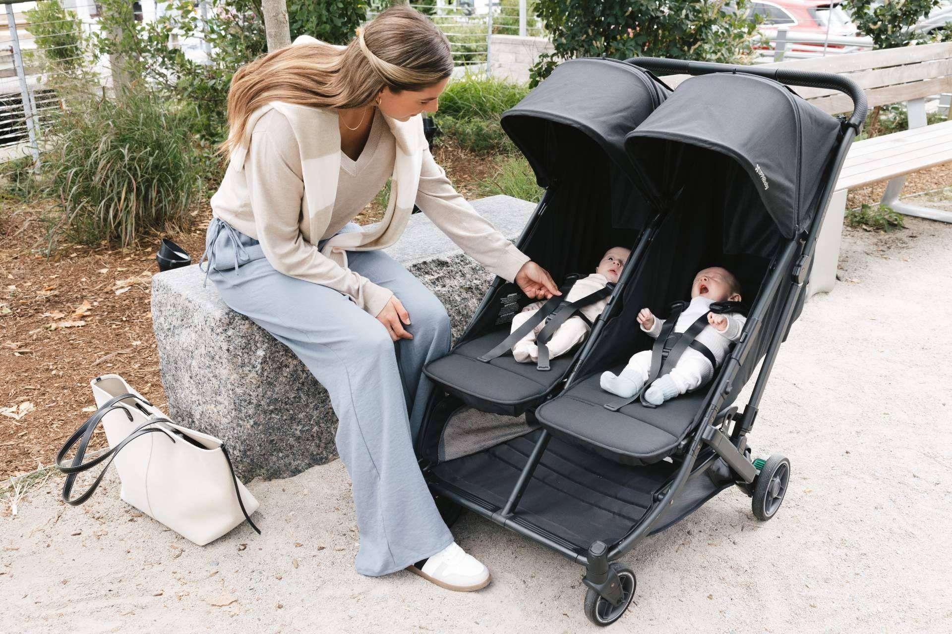UPPAbaby presenta Minu Gemelar, la nueva silla de paseo pensada para padres con gemelos