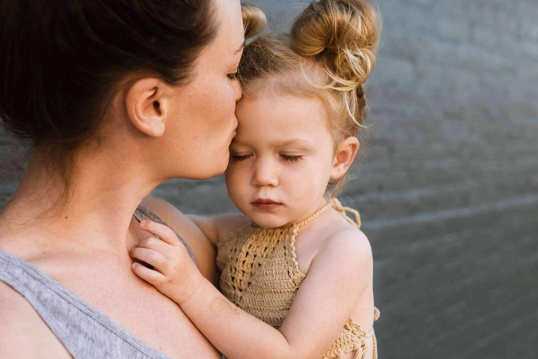 Salud mental en madres; Desafíos psicológicos en la maternidad moderna