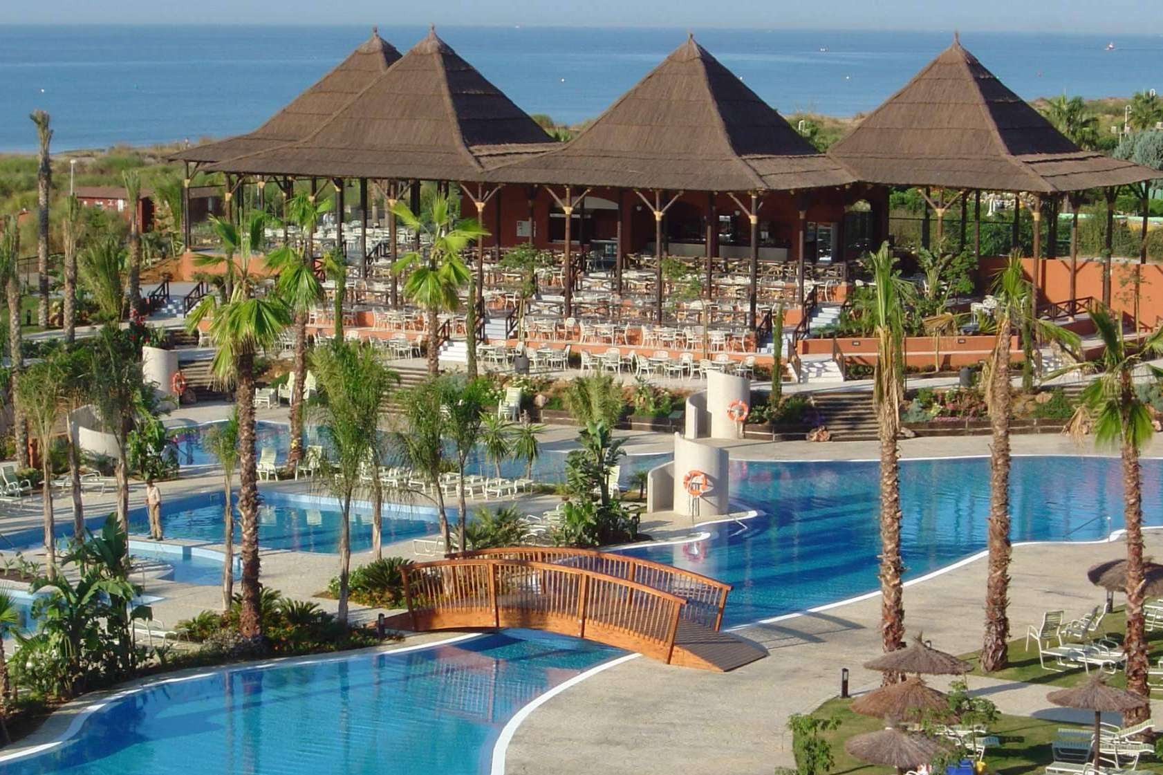 Hoteles para recibir el verano de la mejor forma