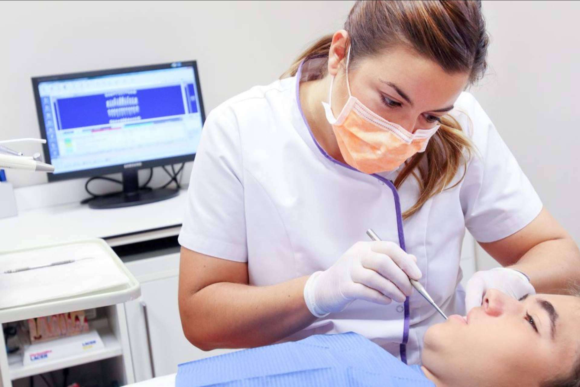 La sonrisa en las mejores manos; Clínica Dental Letamendia en Getxo