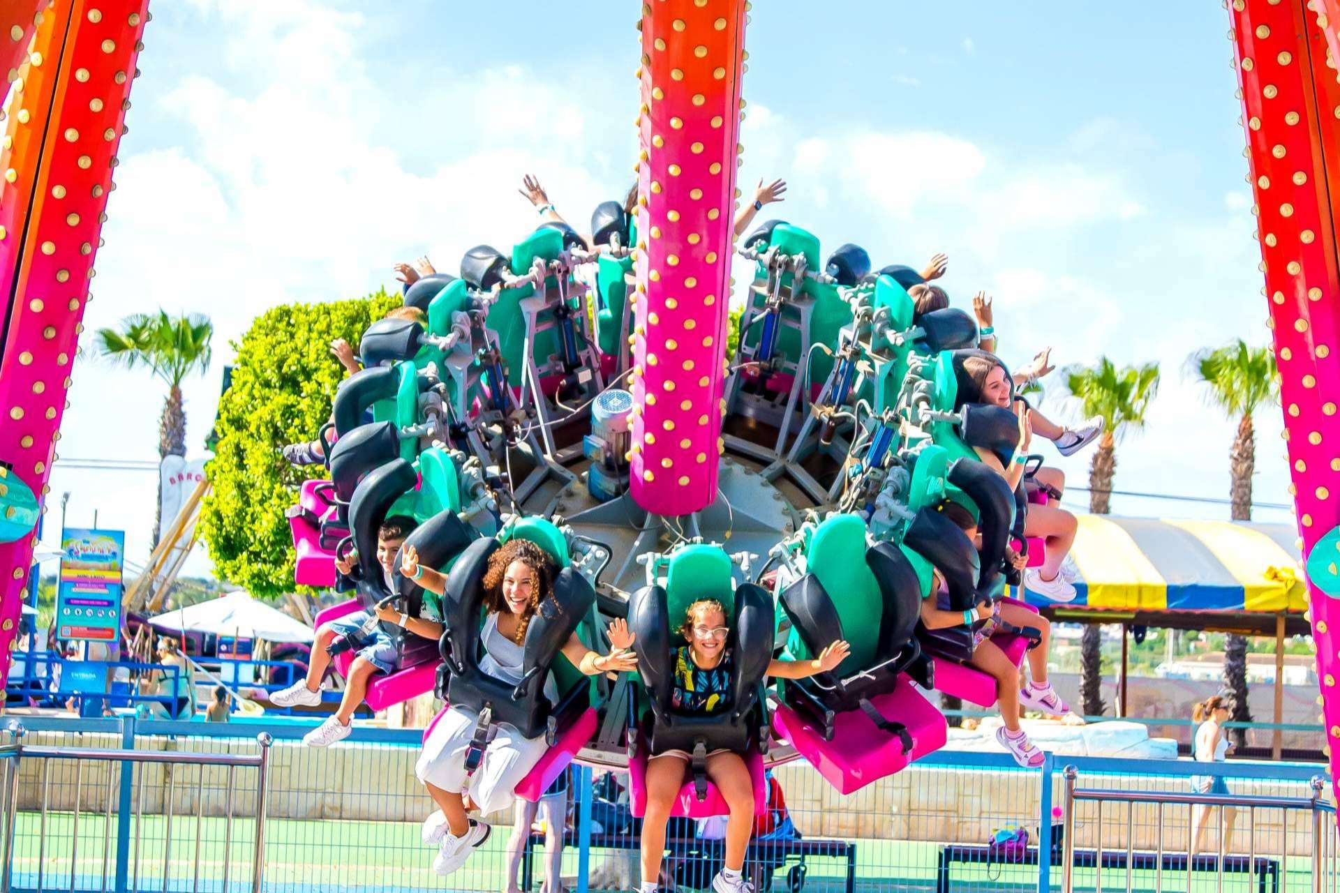 'The Summer Experience' transforma Pola Park en un destino de ocio familiar durante el verano